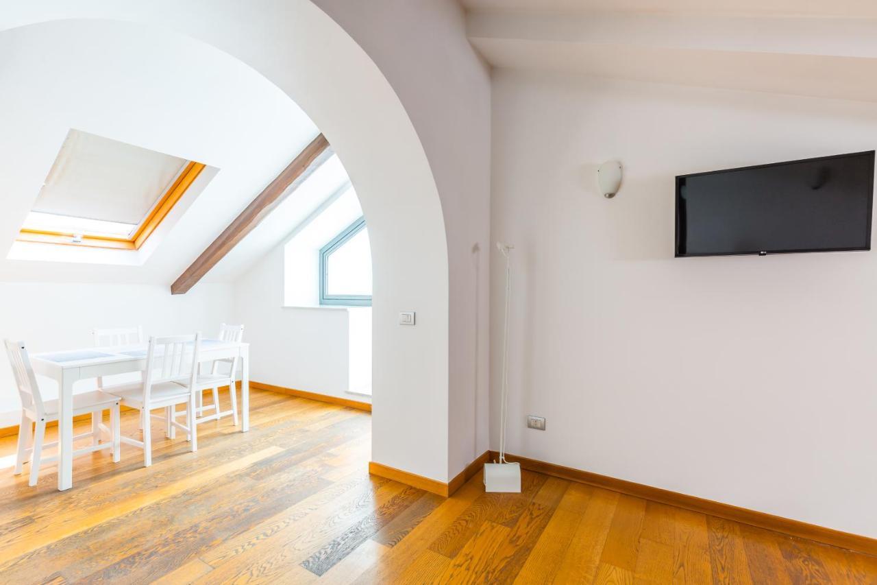 Attico Al Duomo By Napoliapartments Apartment *