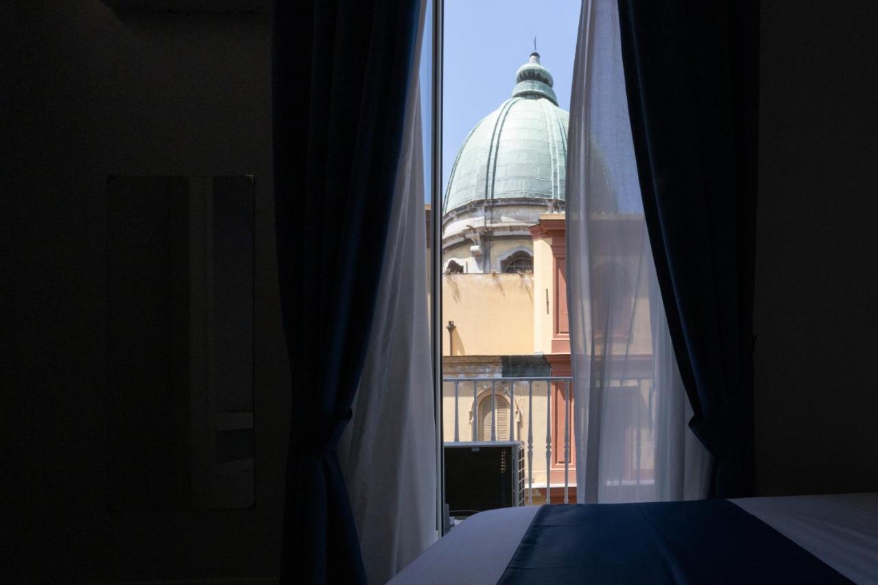 Bed & Breakfast La Duomo Naples