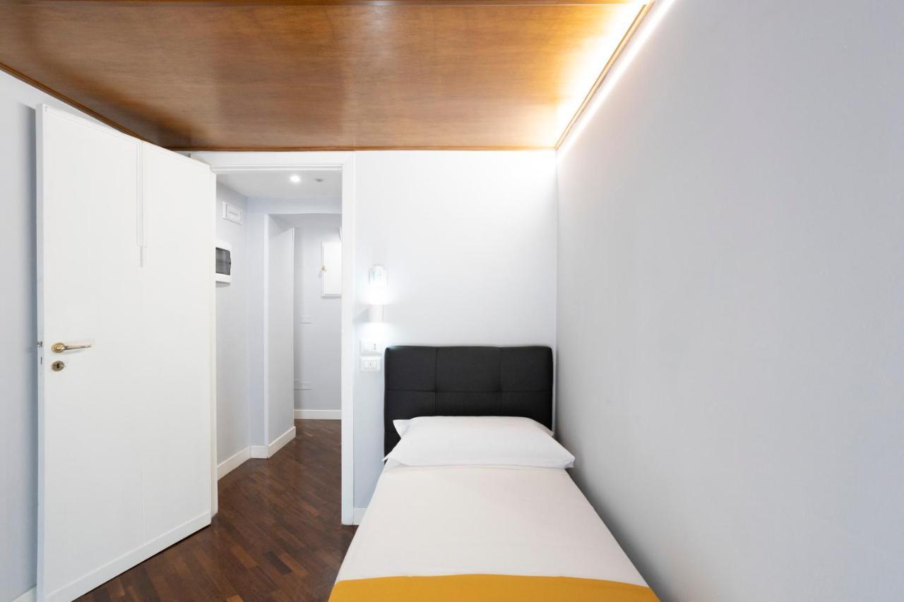 Bed & Breakfast La Duomo Naples