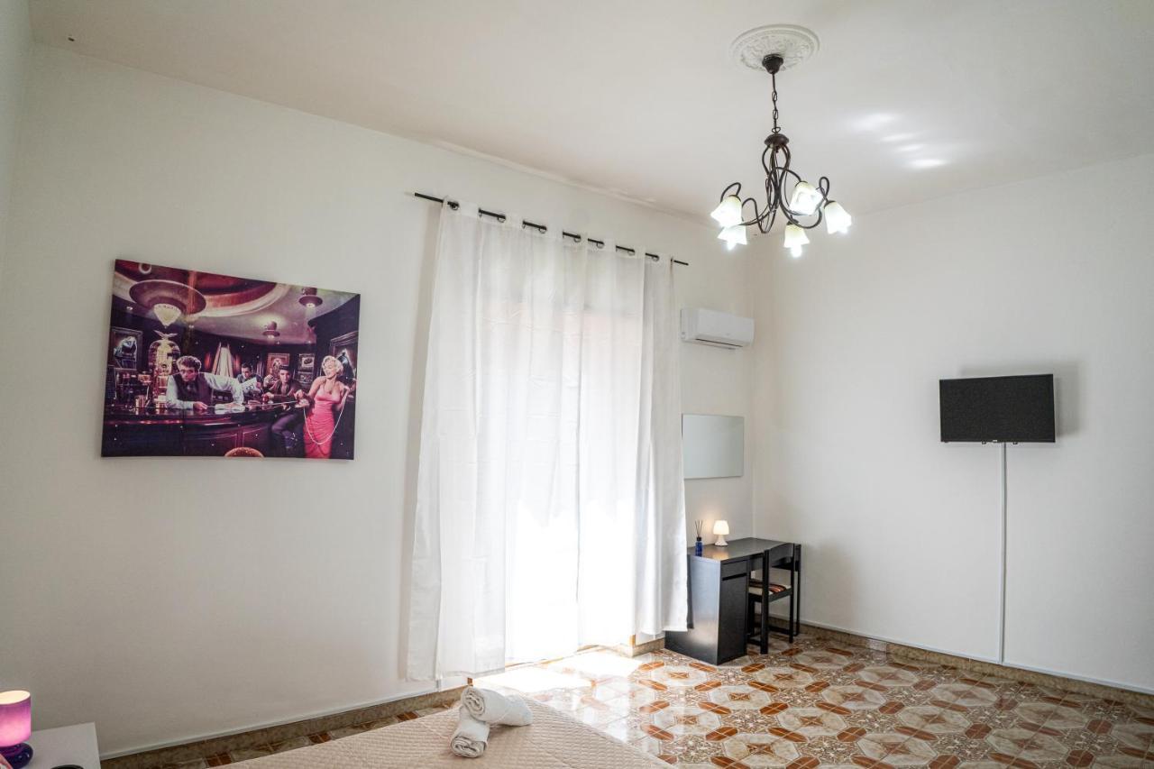 Apartment Core Di