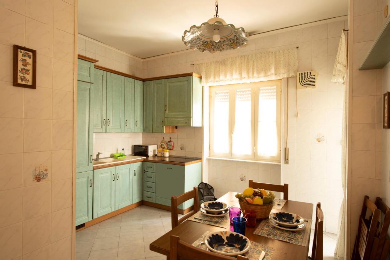 Vomero Cilea House With Balcony Apartment