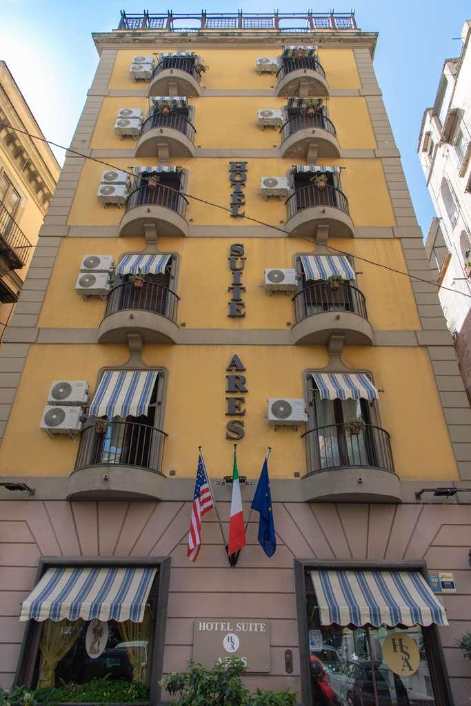 Hotel Ares Naples