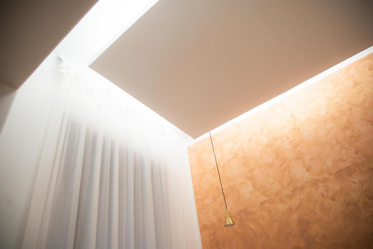 El Diez Guest house