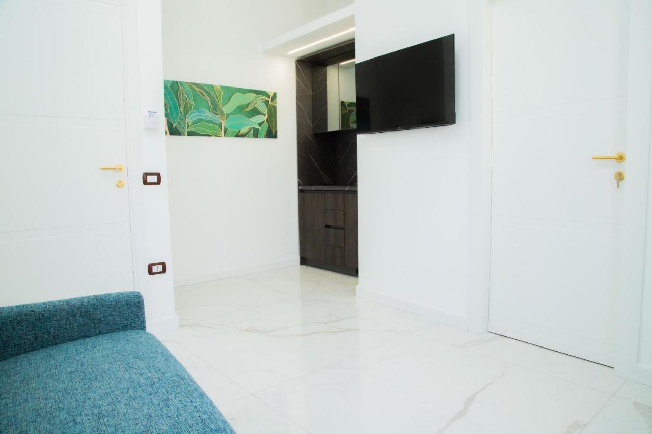 Lagi Guest house *