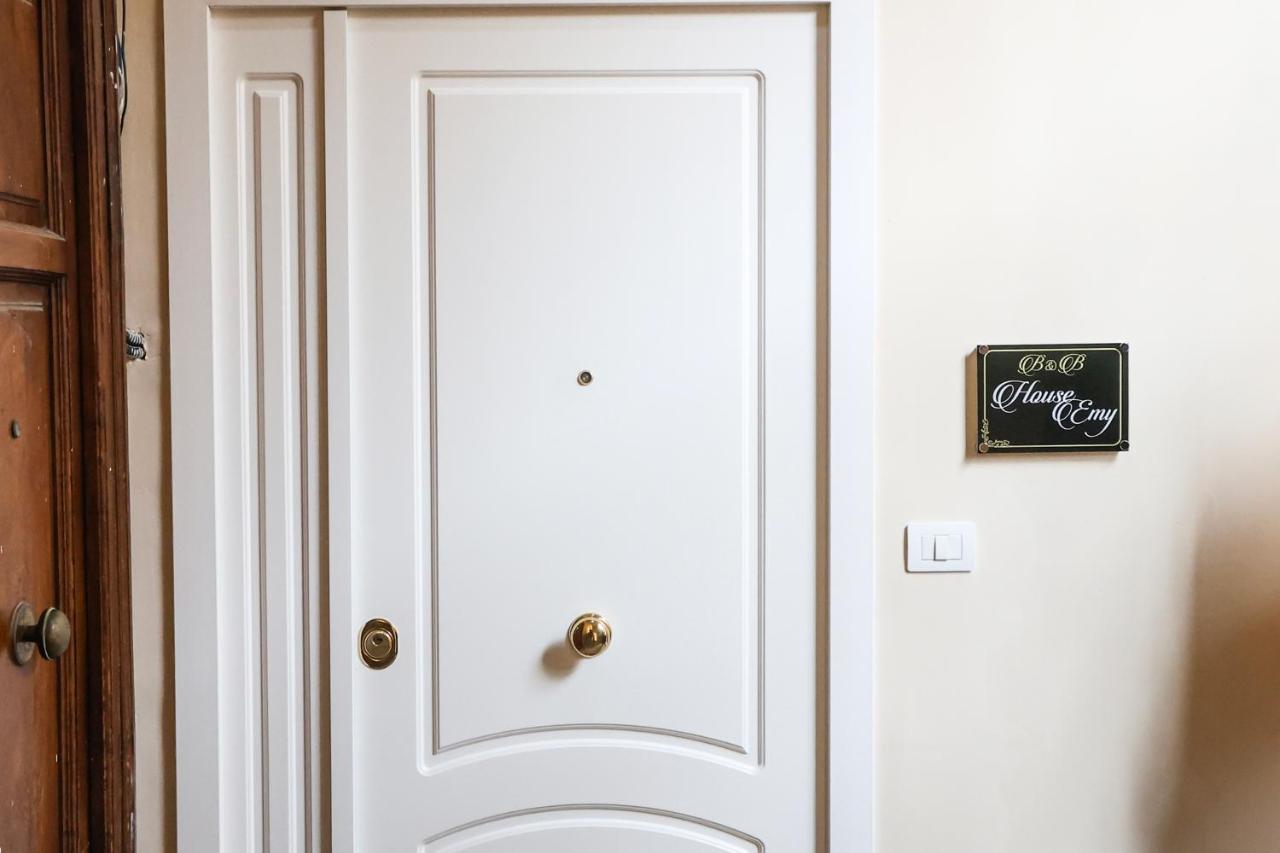 Apartment House Emy In Naples