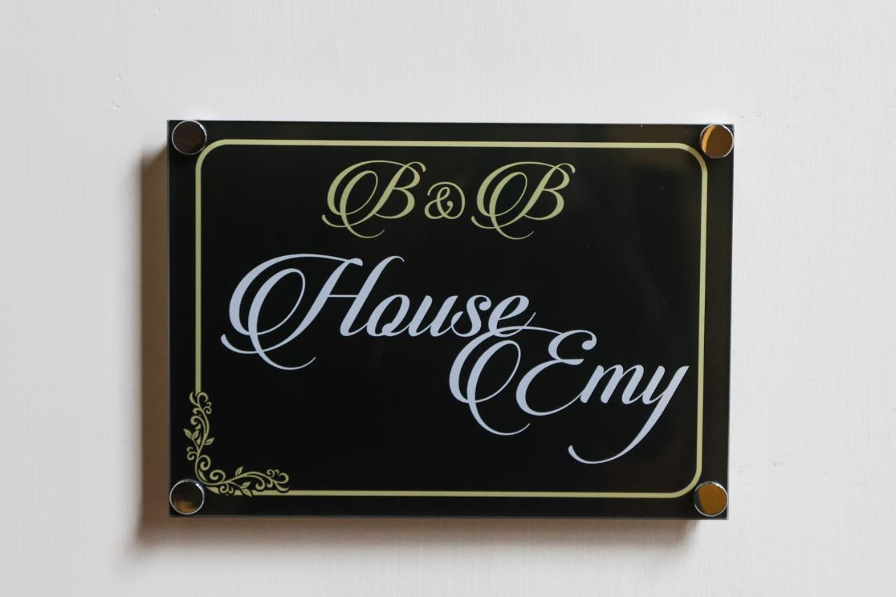 Apartment House Emy In