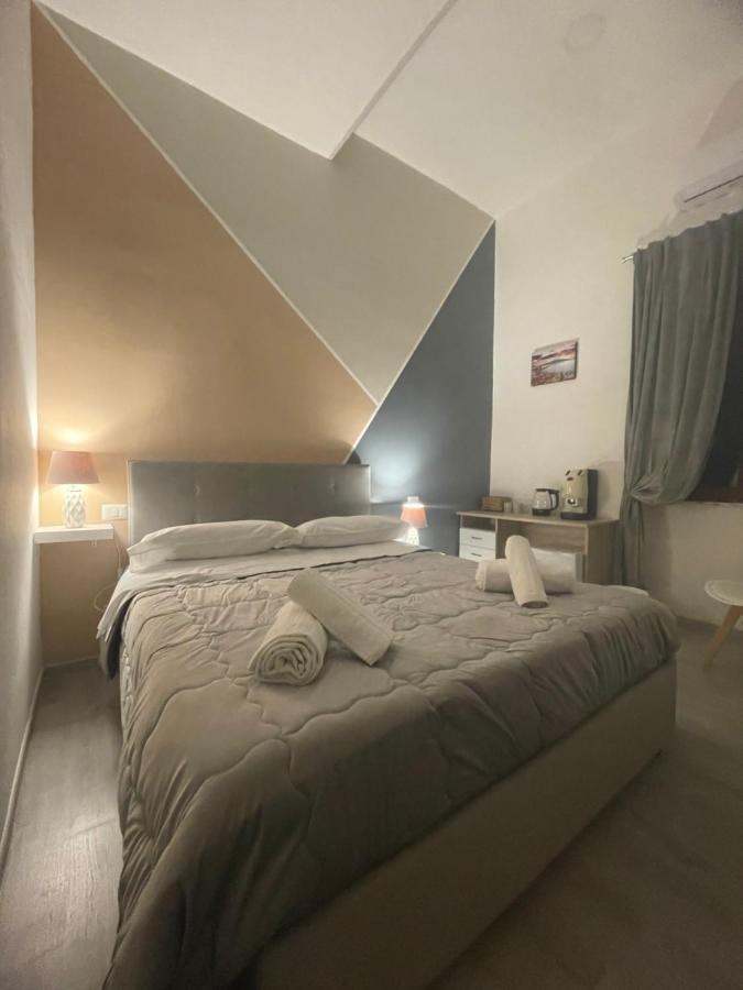 Guest house Garibaldi Naples