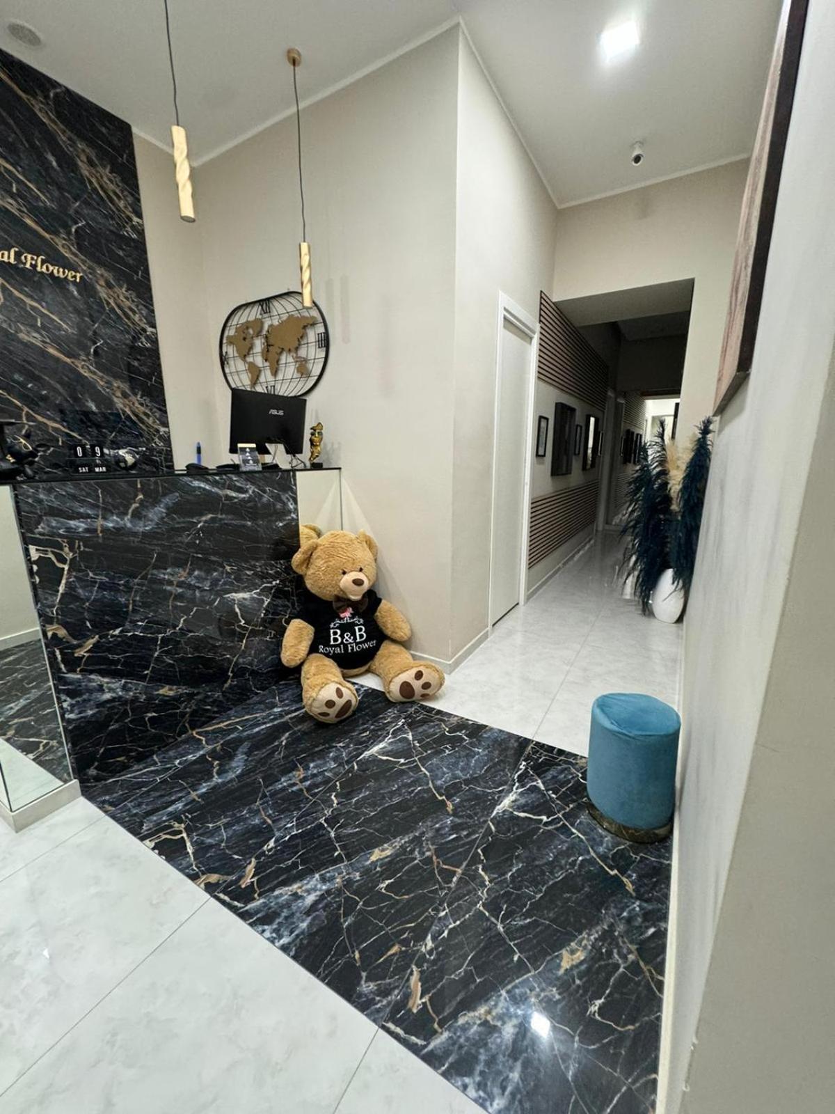 Bed & Breakfast Royal Flower Naples