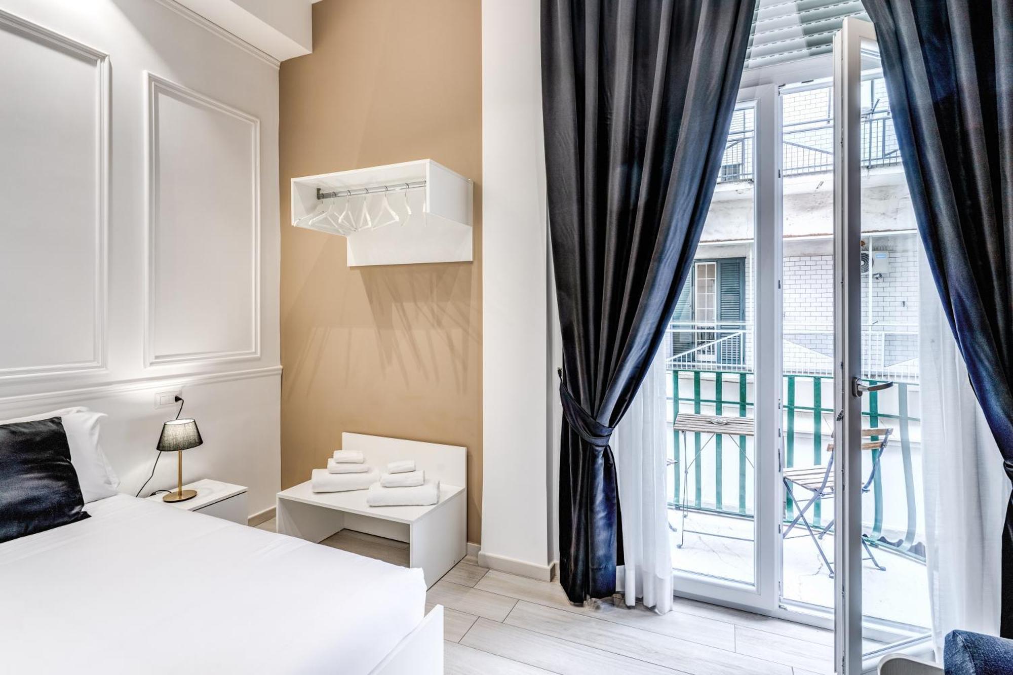 Raggio Di Sole 2 3* Naples
