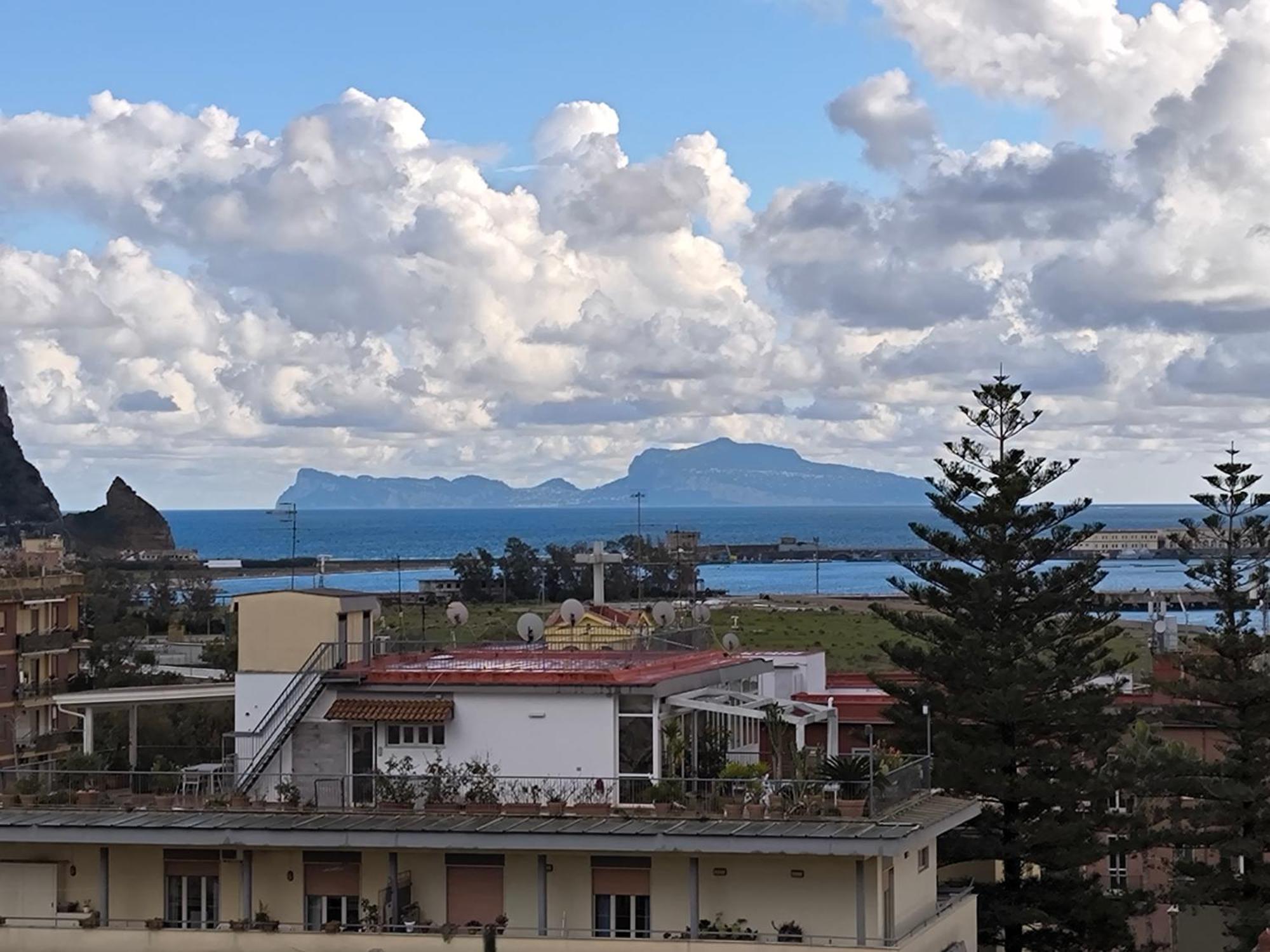 Seconda Stella A Destra Guest house *