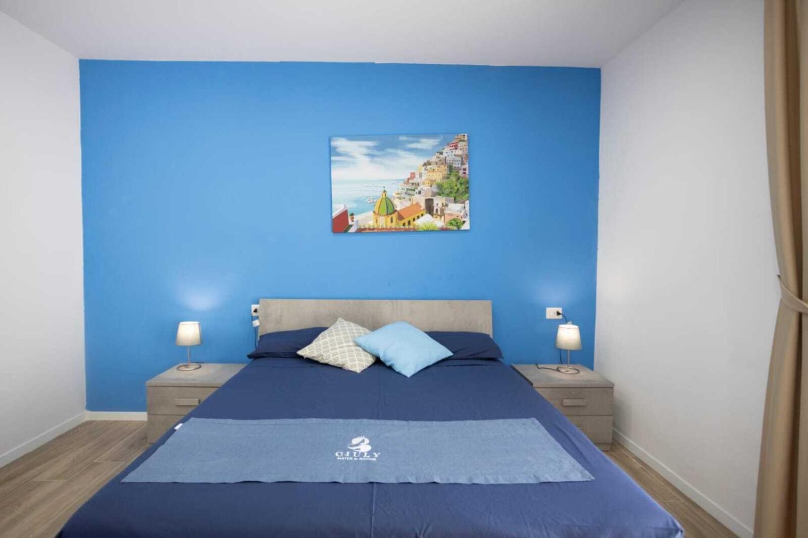 Giuly & Bed & Breakfast