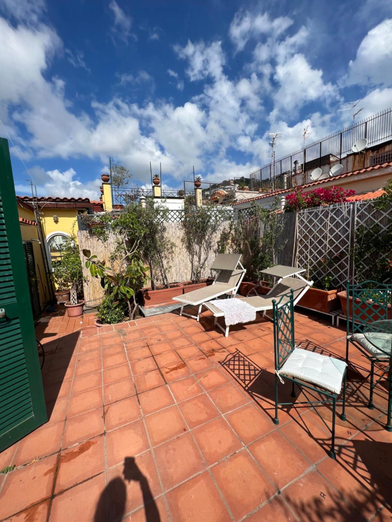 Apartment Le Terrazze Di Chiaia