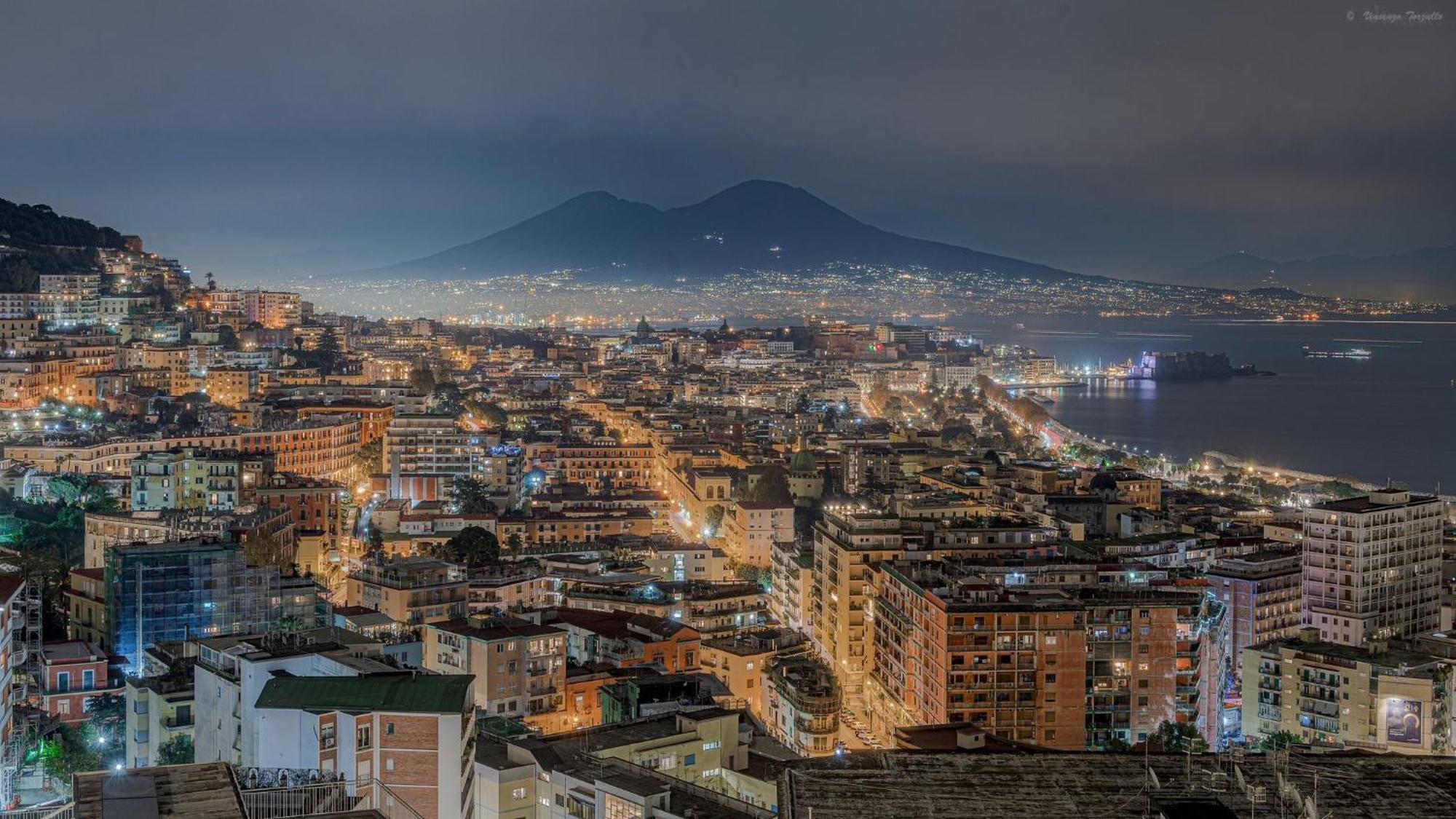 Chiaia Bilocale Panoramico Holiday home Naples