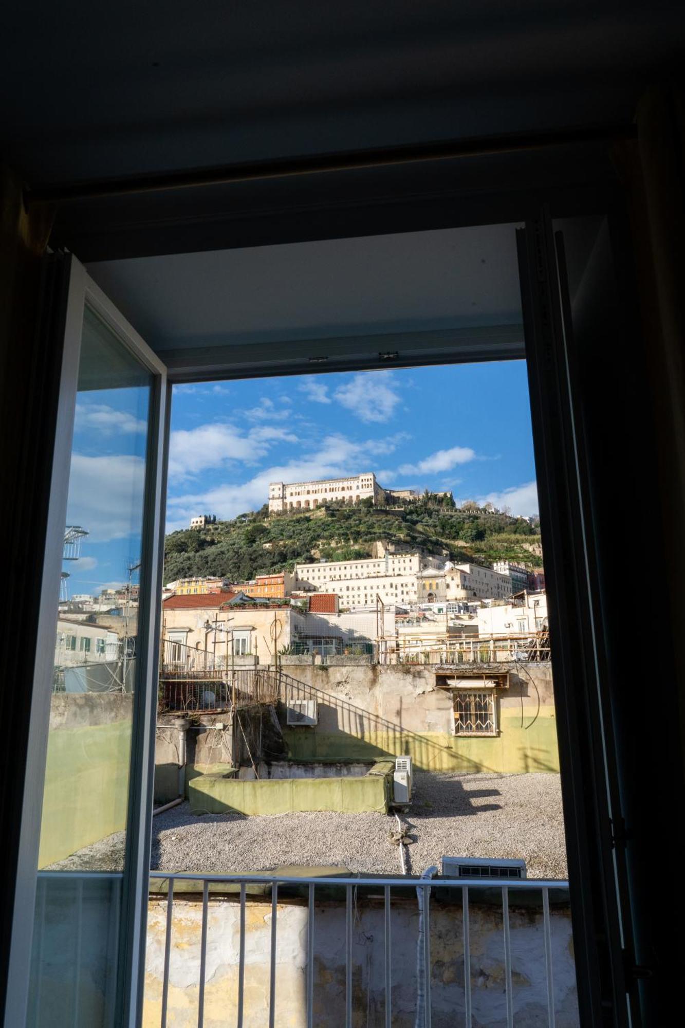 Bed & Breakfast Domus Sibyllina, Palazzo Cavalcanti Naples