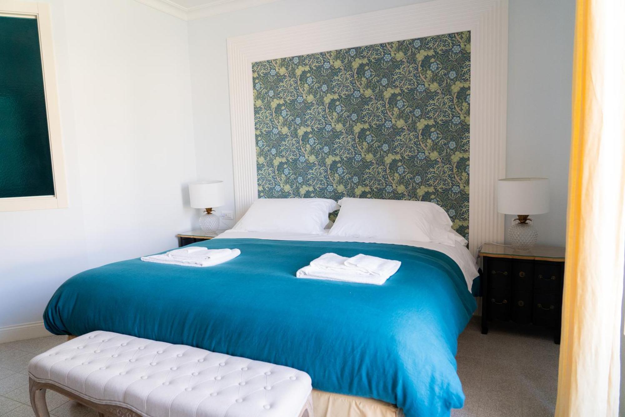 Domus Sibyllina, Palazzo Cavalcanti Bed & Breakfast Naples