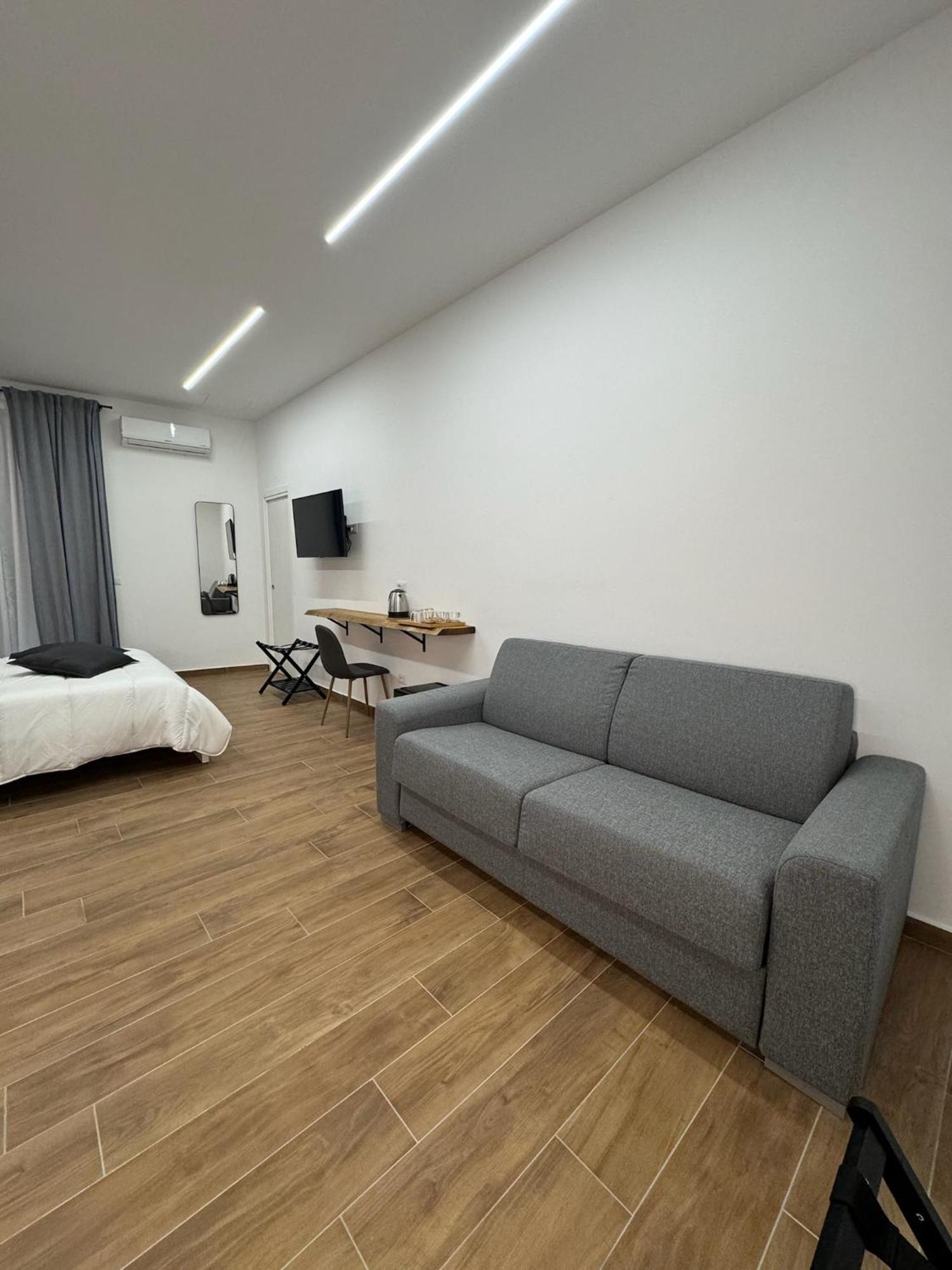 Bed & Breakfast Conte Di Mola 67 Naples