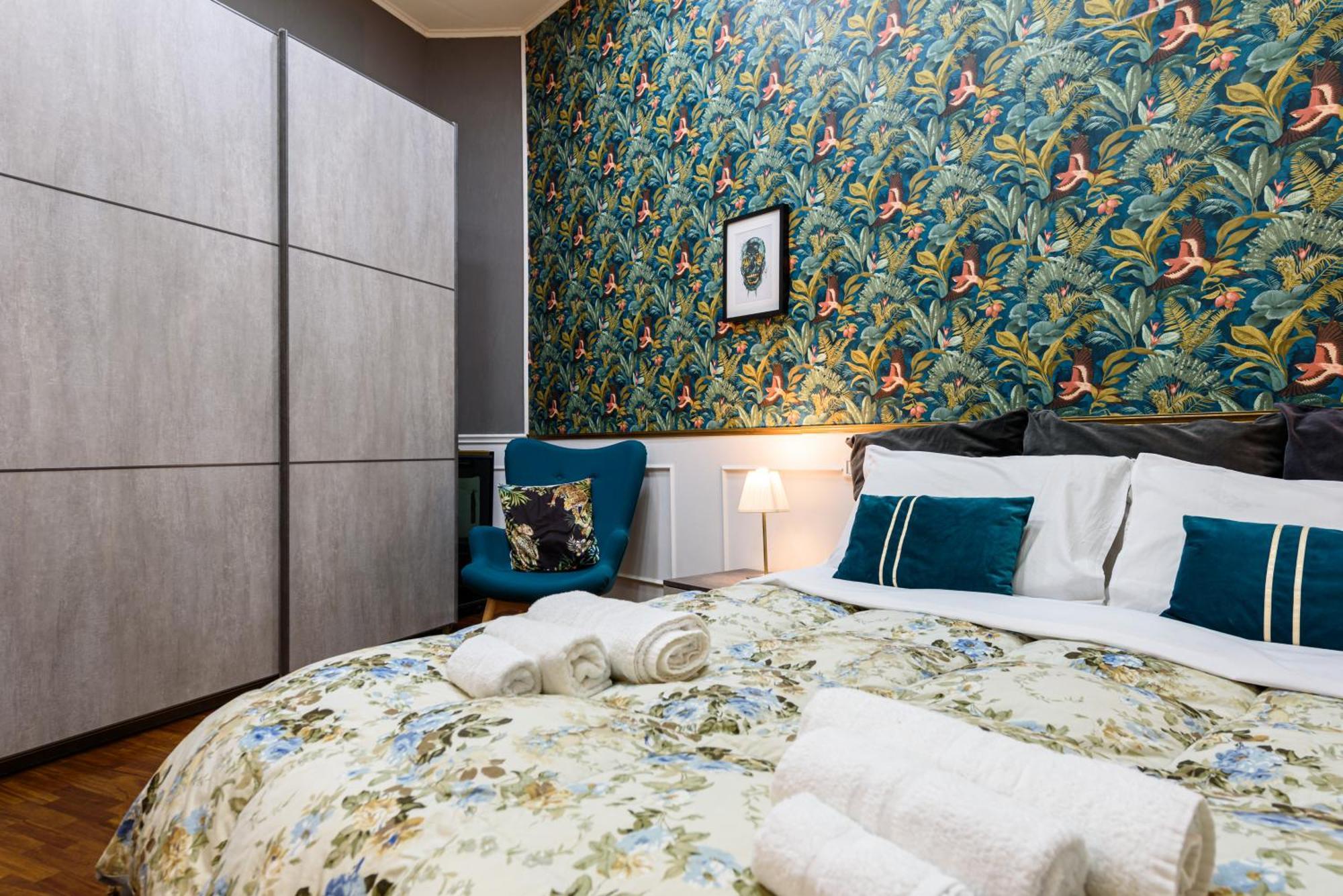 Apartment Duomo Luxury In Center Naples