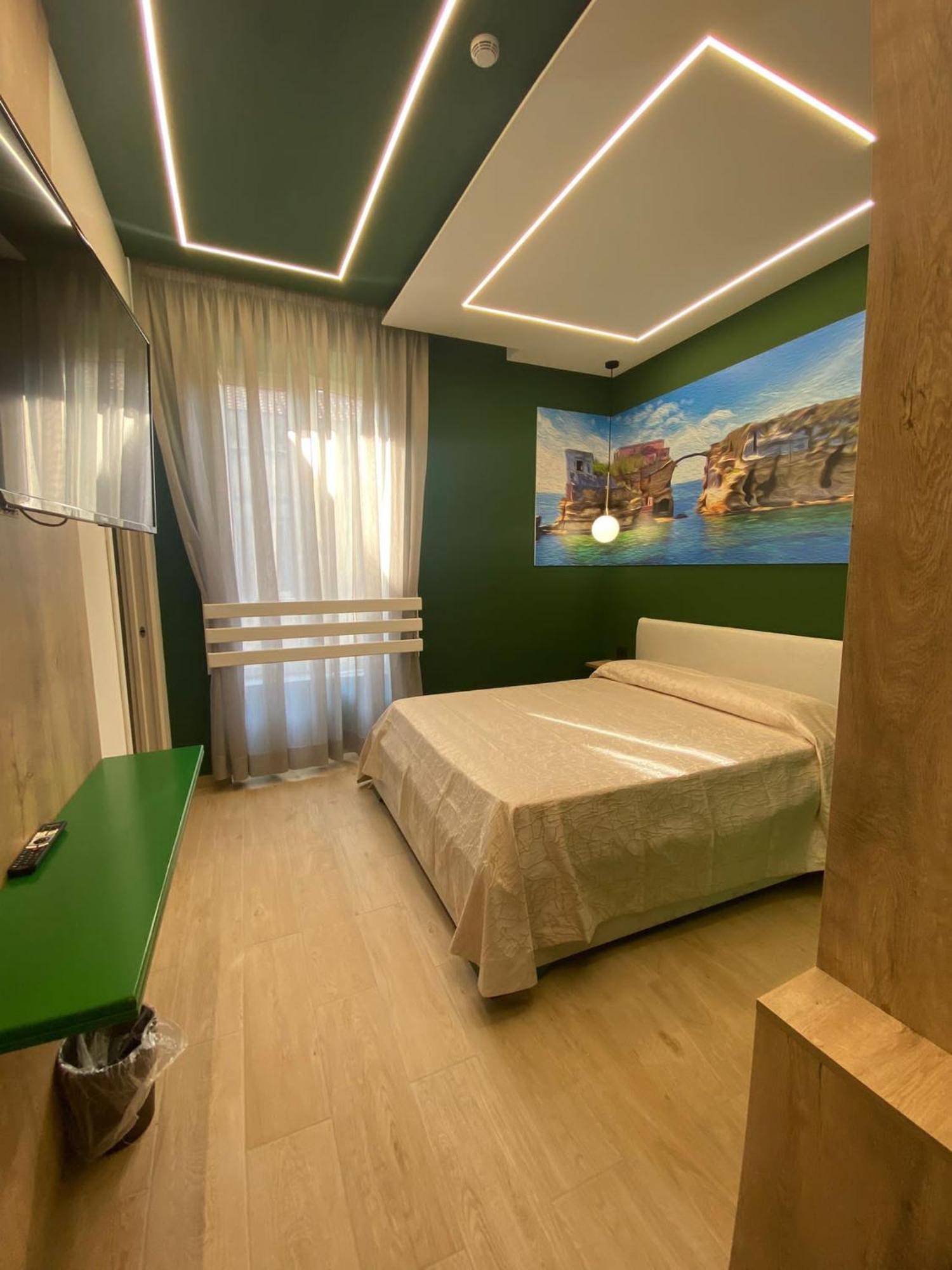 Relais Piazza Del Plebiscito Naples