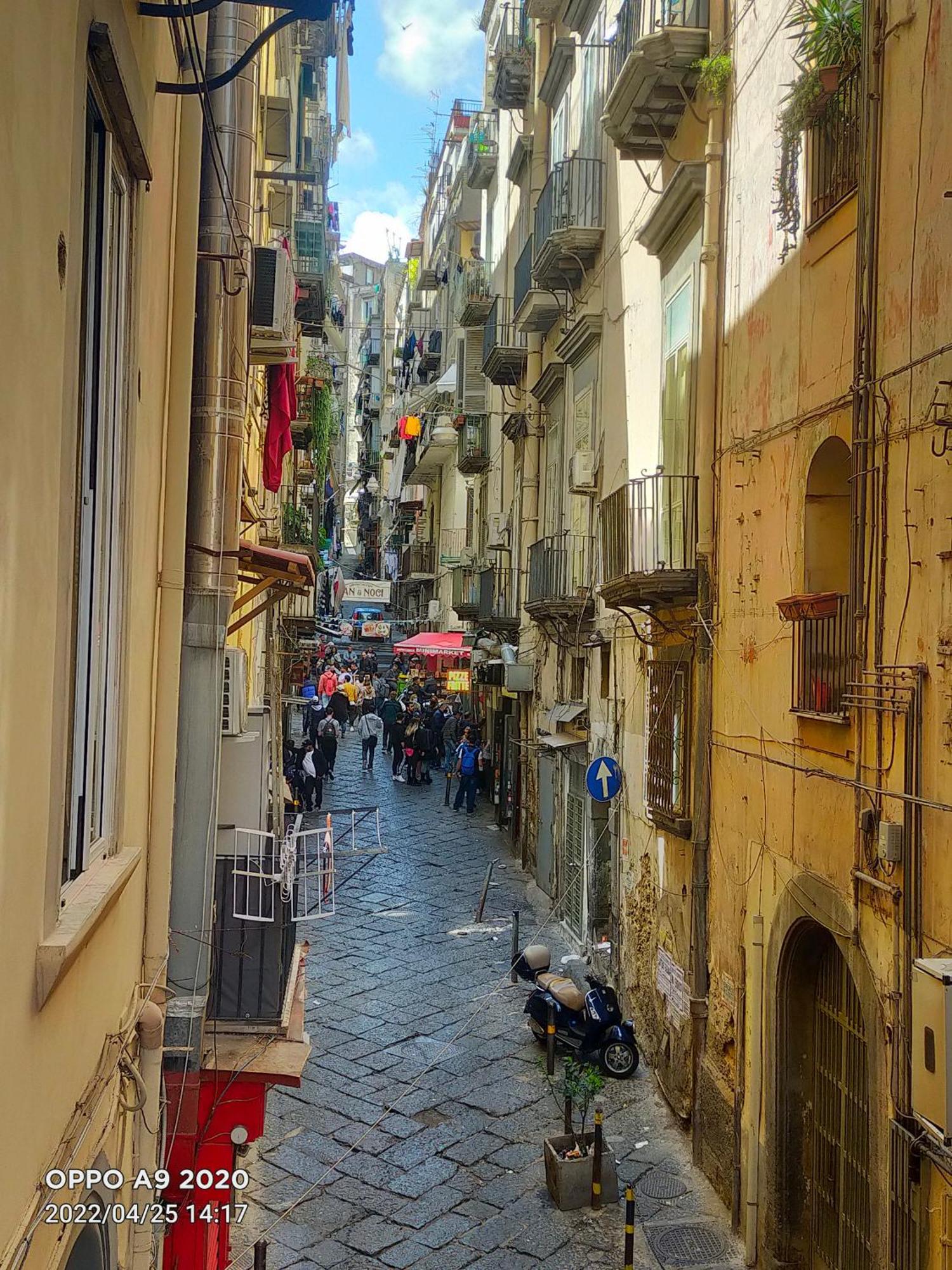 Apartment Piazza Carita' Centro Storico