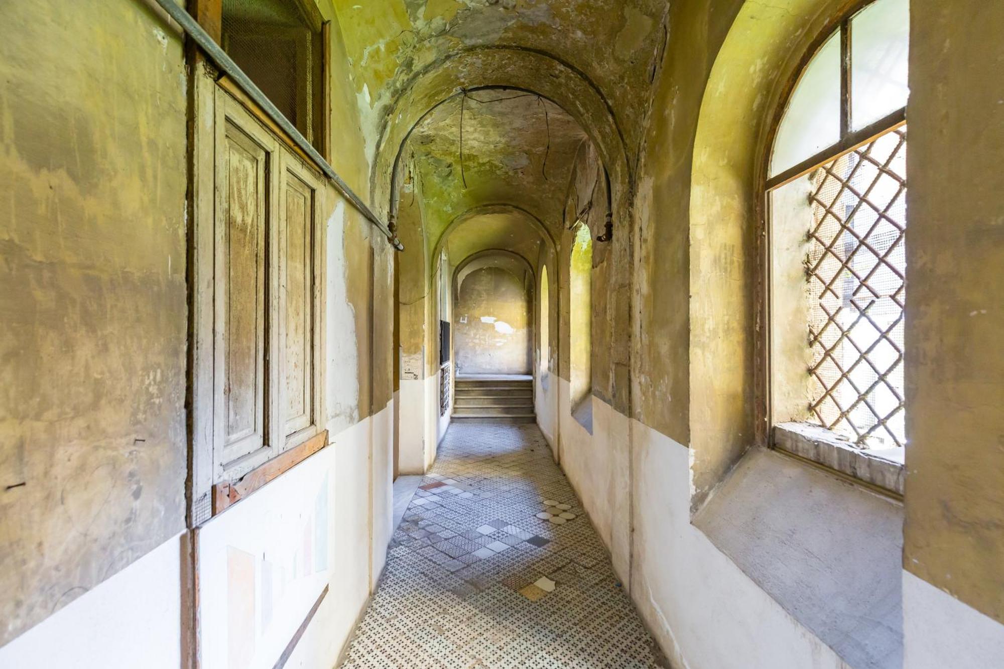 Antica * Naples