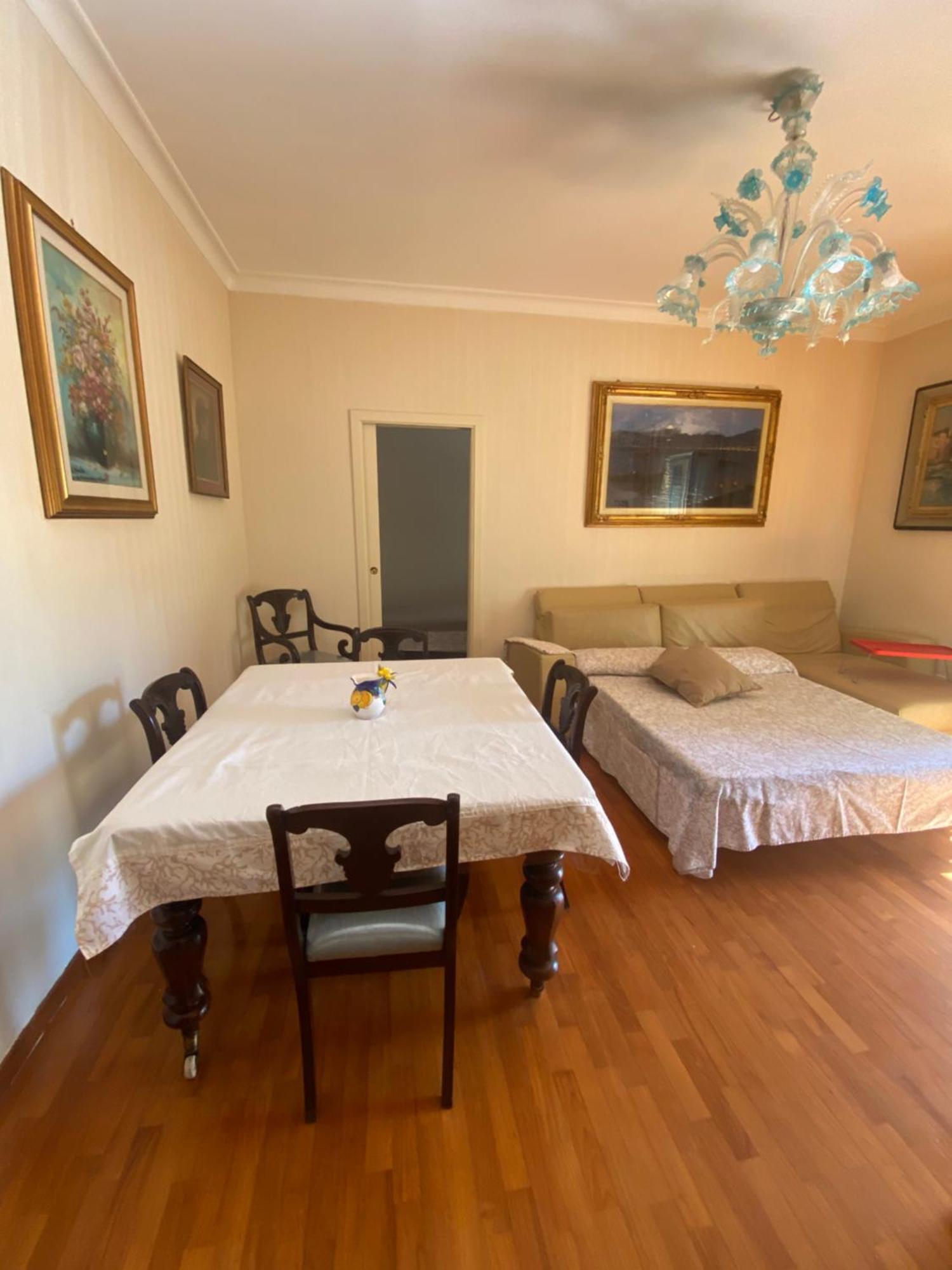 Guest house Dana House *