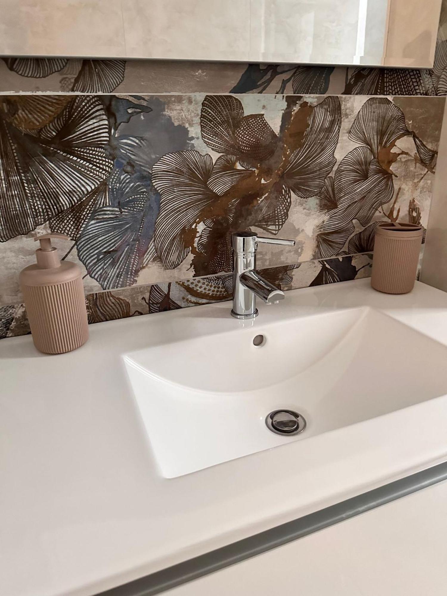 Bed & Breakfast Royal Flower 3*
