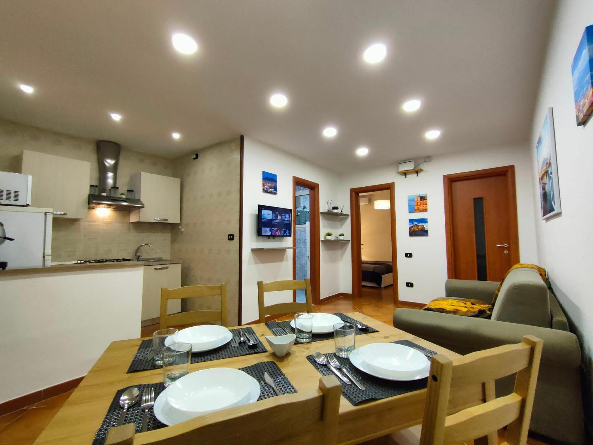 Chiaia House Vetriera * Naples