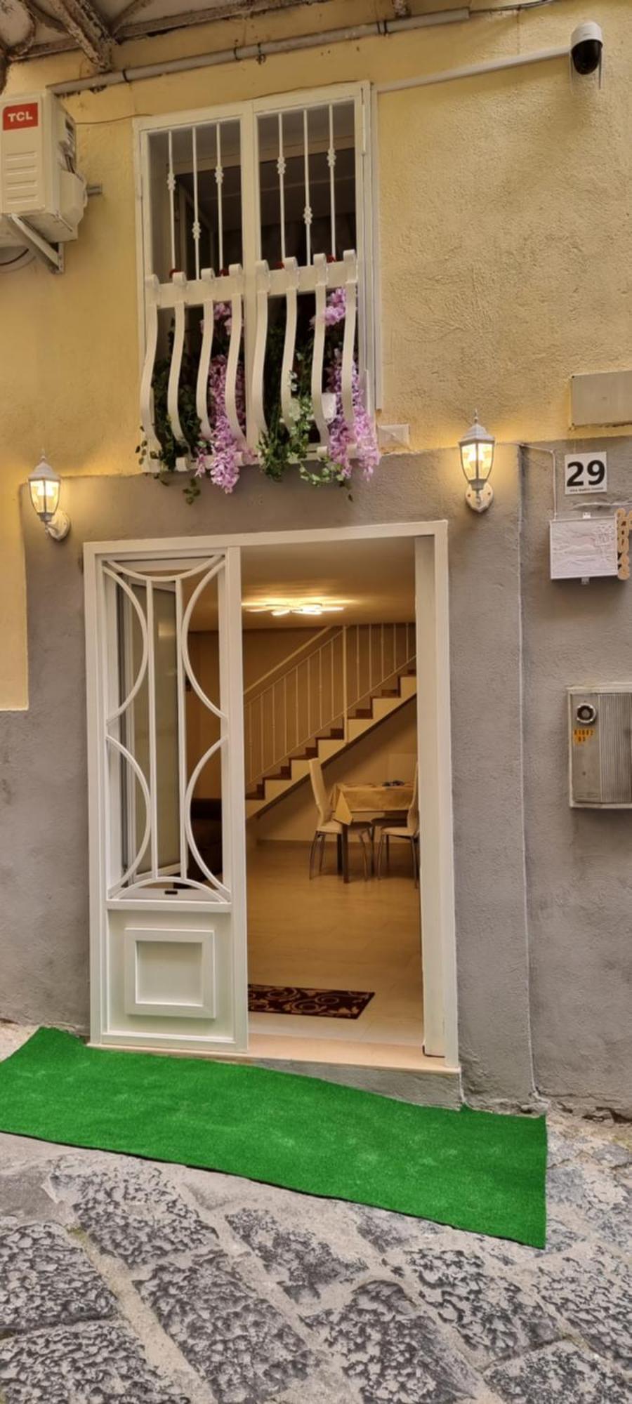 Dv House Via Toledo Quartierispagnoli Naples