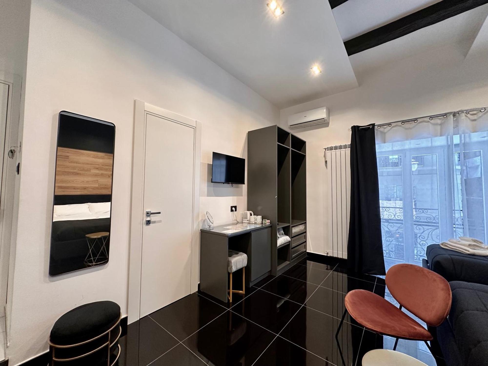 Elegance Spaccanapoli Bed & Breakfast