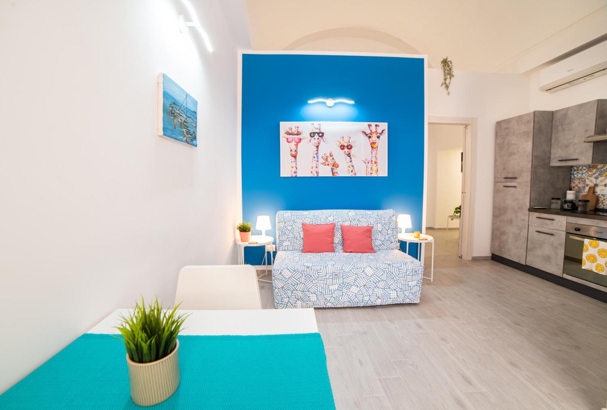 Centro Casa * Naples