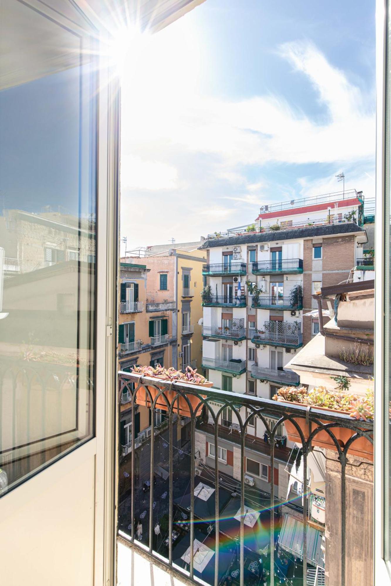 Apartment Da Nonna Lina Ai Naples