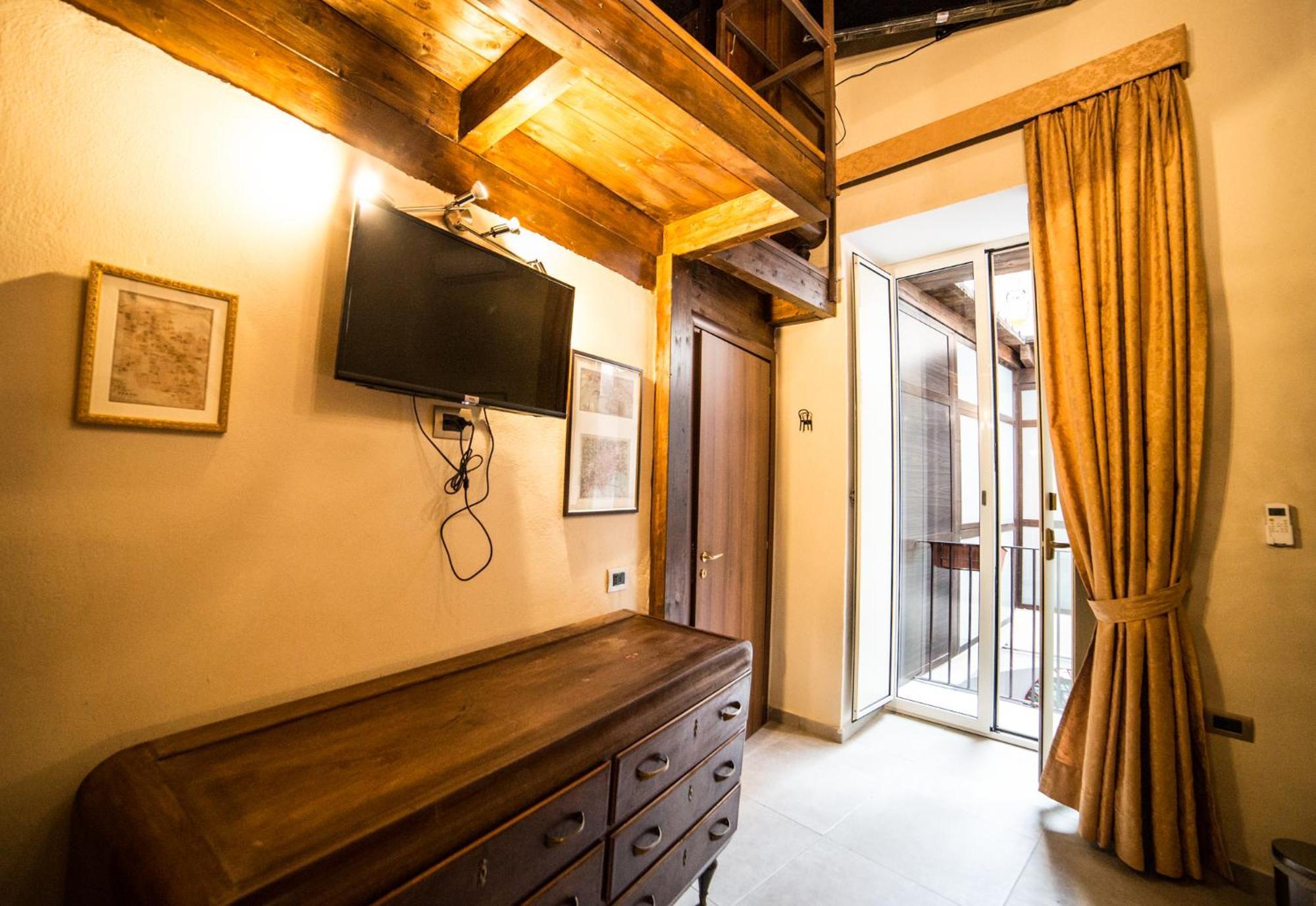 Bed & Breakfast Colonna Bed Naples