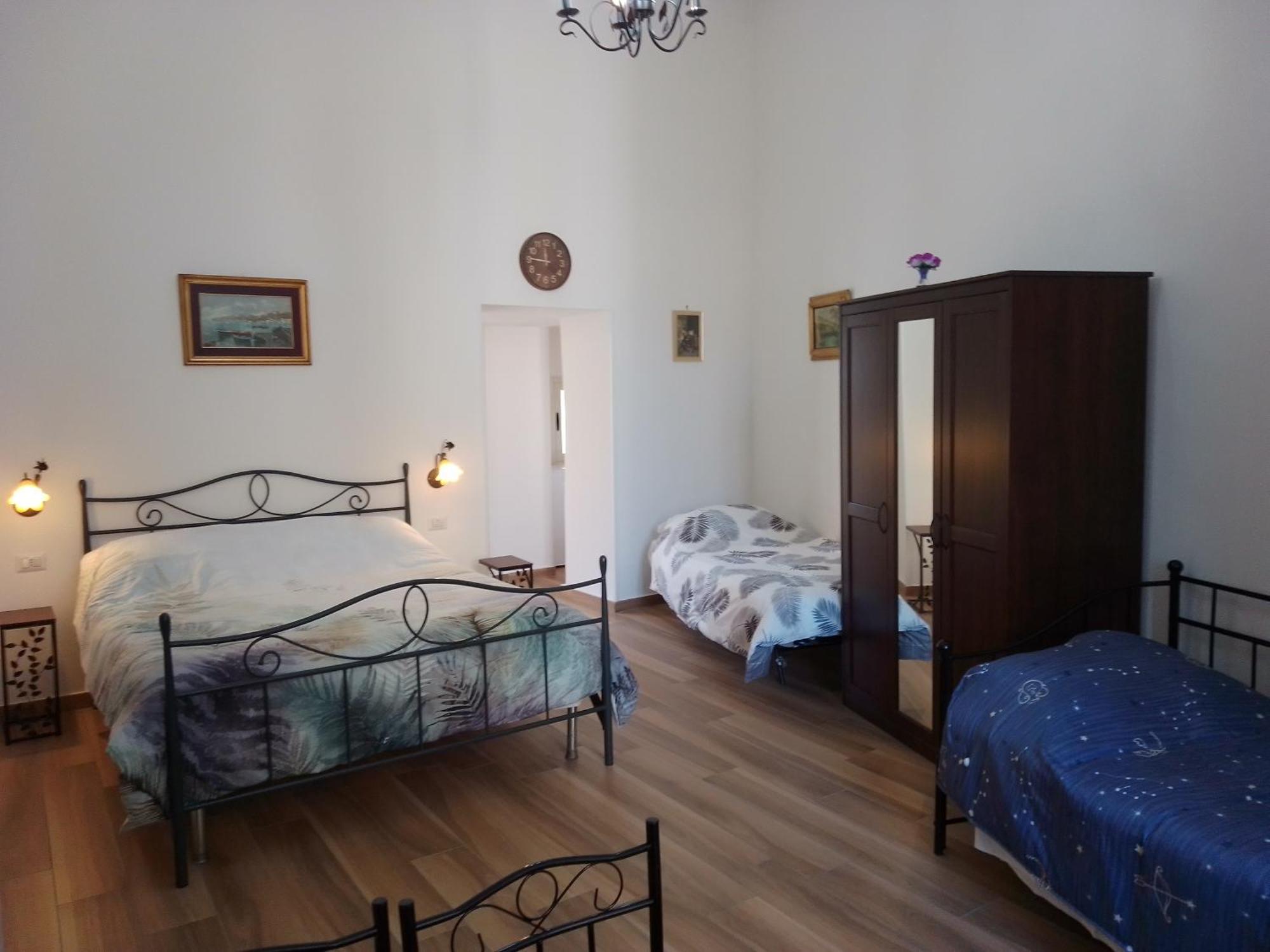 Palazzo Sersale Bed & Breakfast