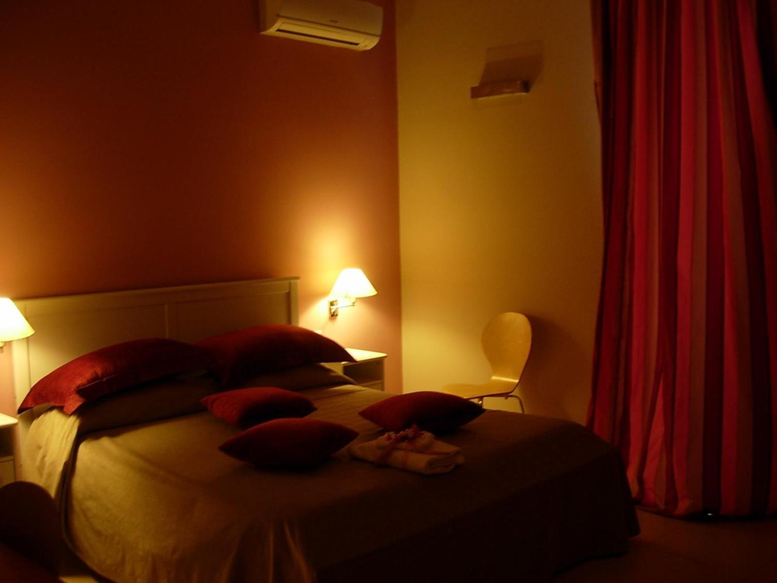 Bed & Breakfast R&b Mezzocannone Naples