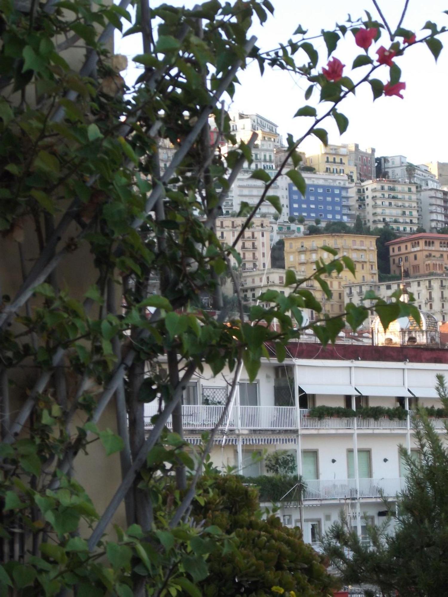 Bed & Breakfast Chiaia *