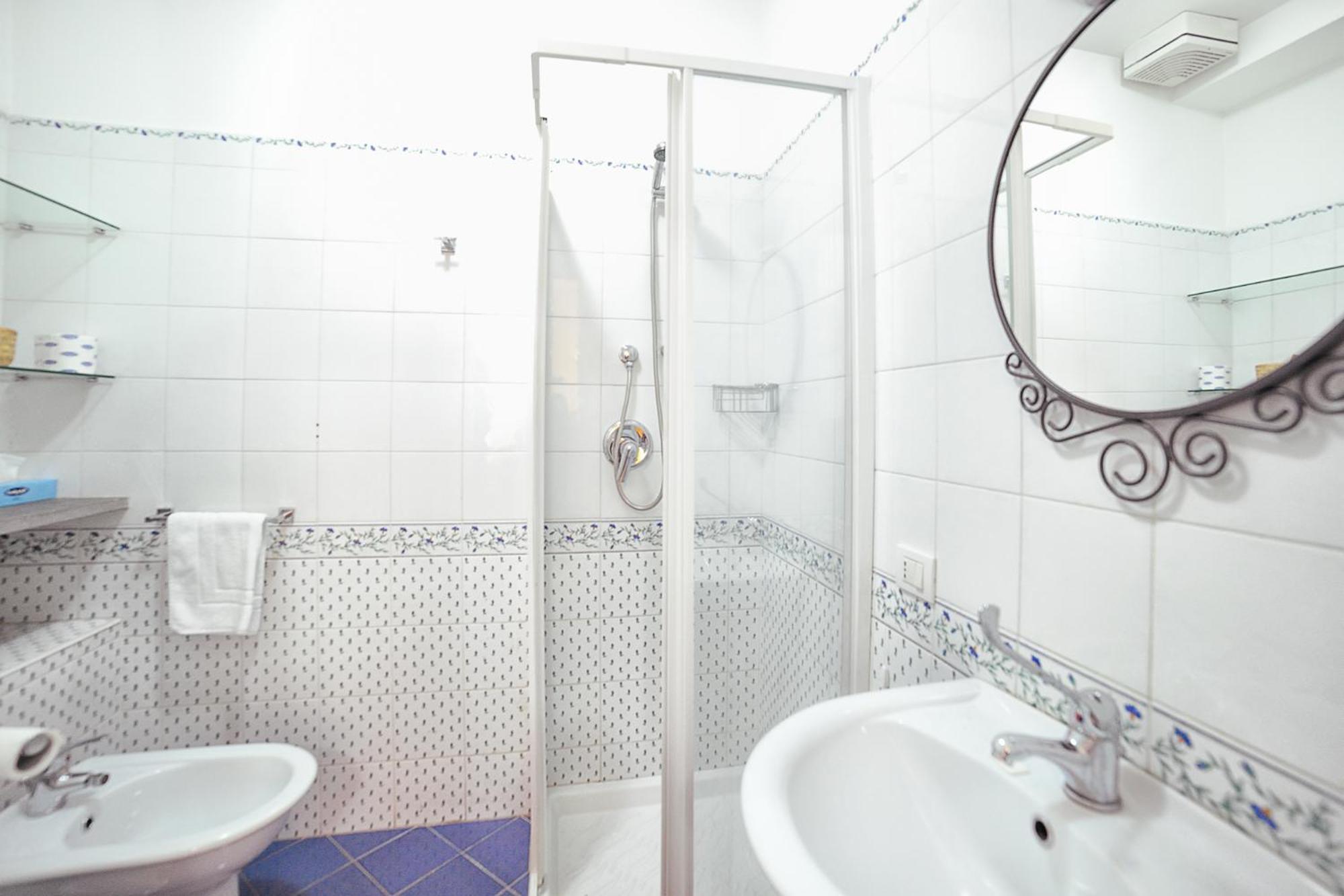 Bed & Breakfast Spaccanapoli Comfort Naples