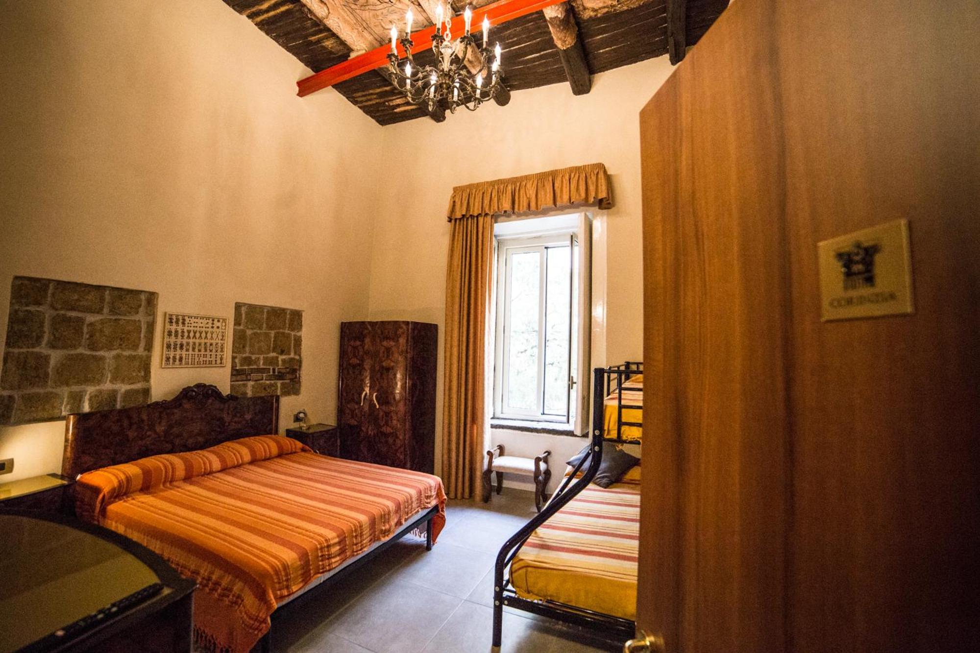 Bed & Breakfast Colonna Bed Naples
