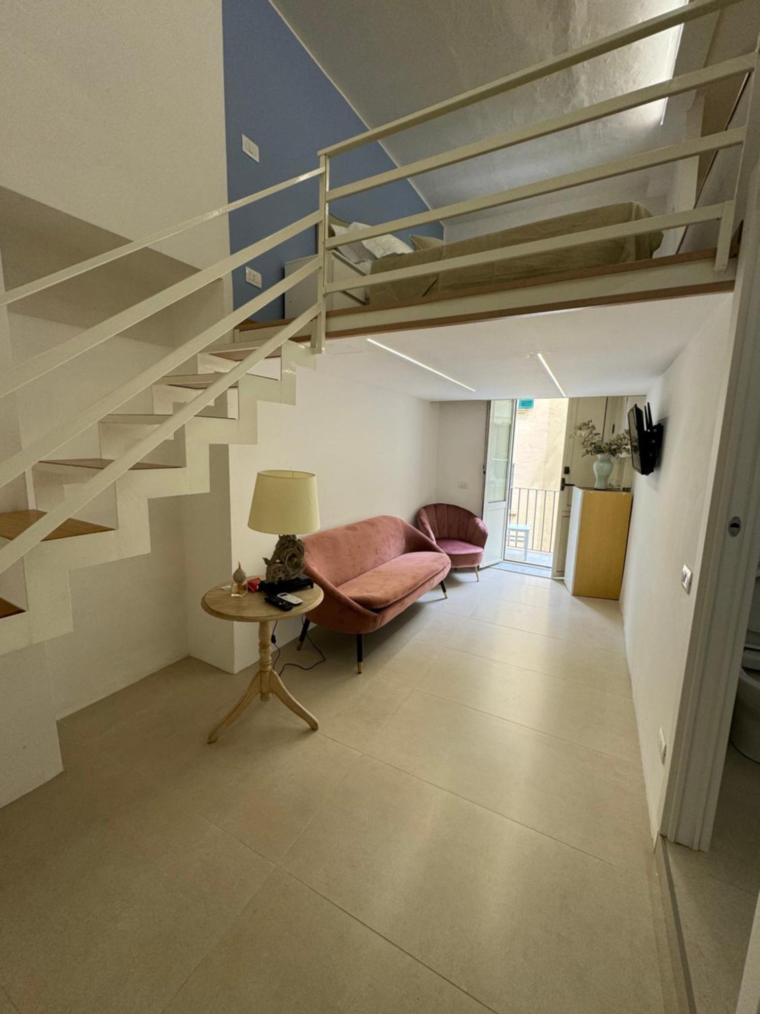 Bed & Breakfast Birooms