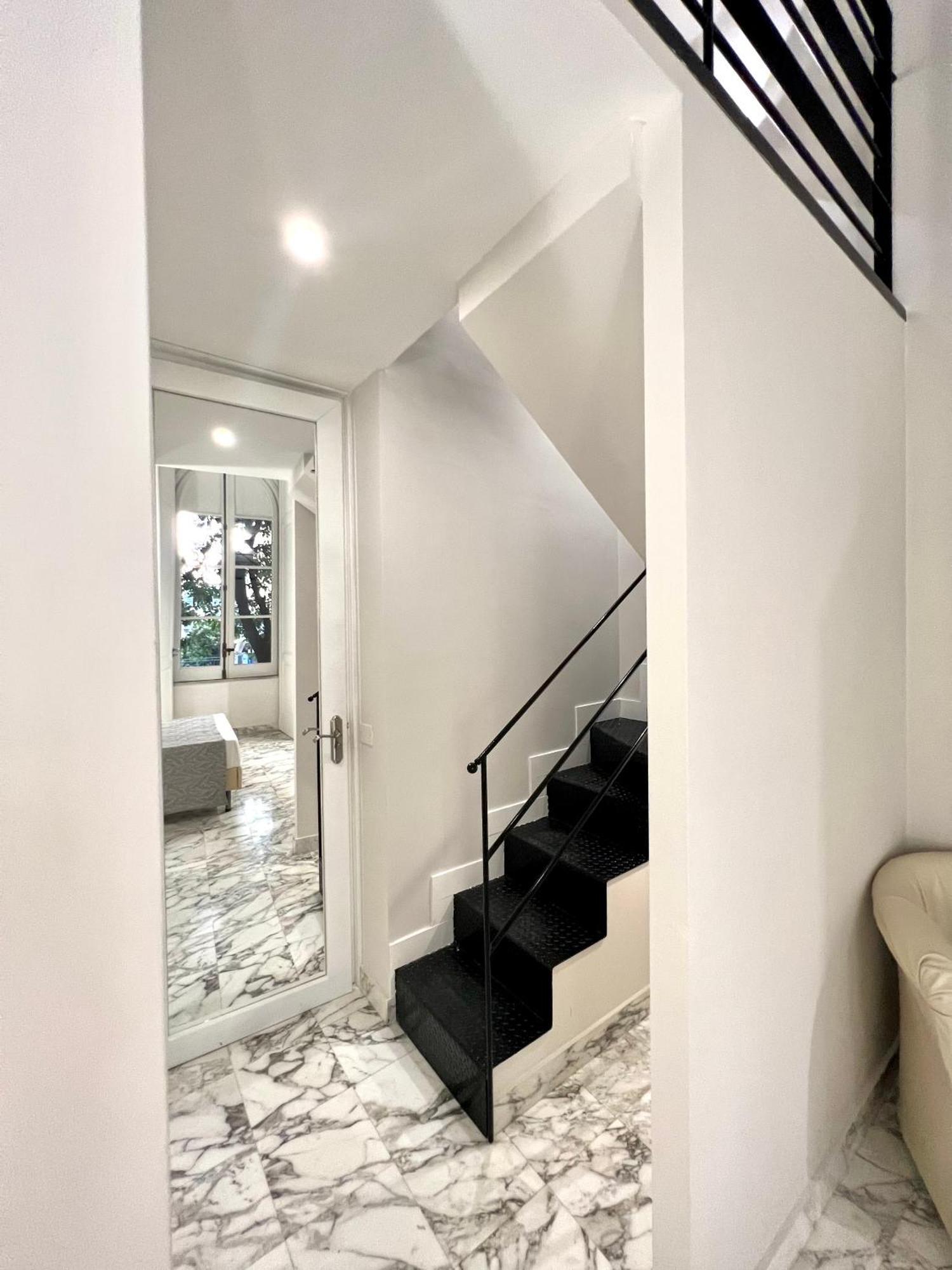 Bed & Breakfast Miluar Luxury - Vanvitelli Naples