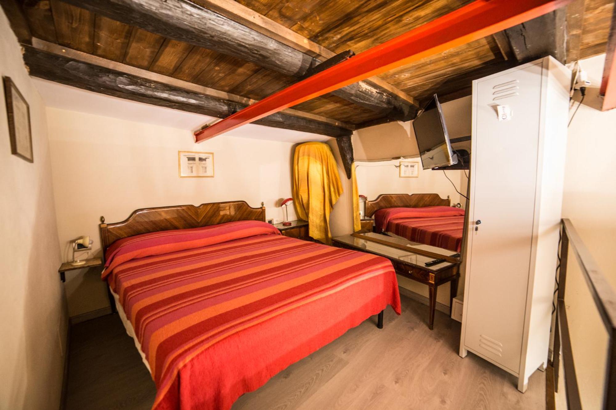 Bed & Breakfast Colonna Bed Naples
