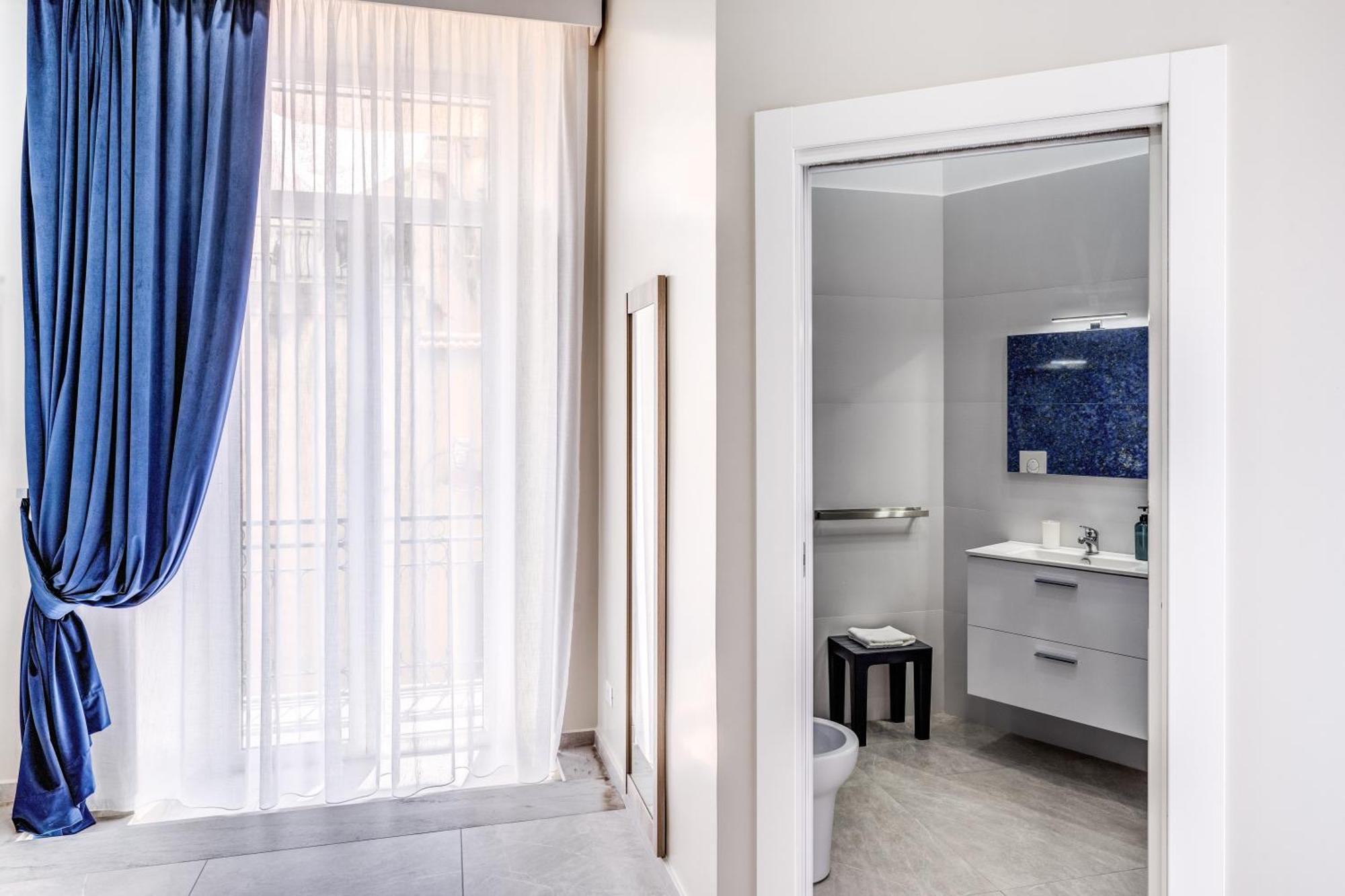 Av Guest house *