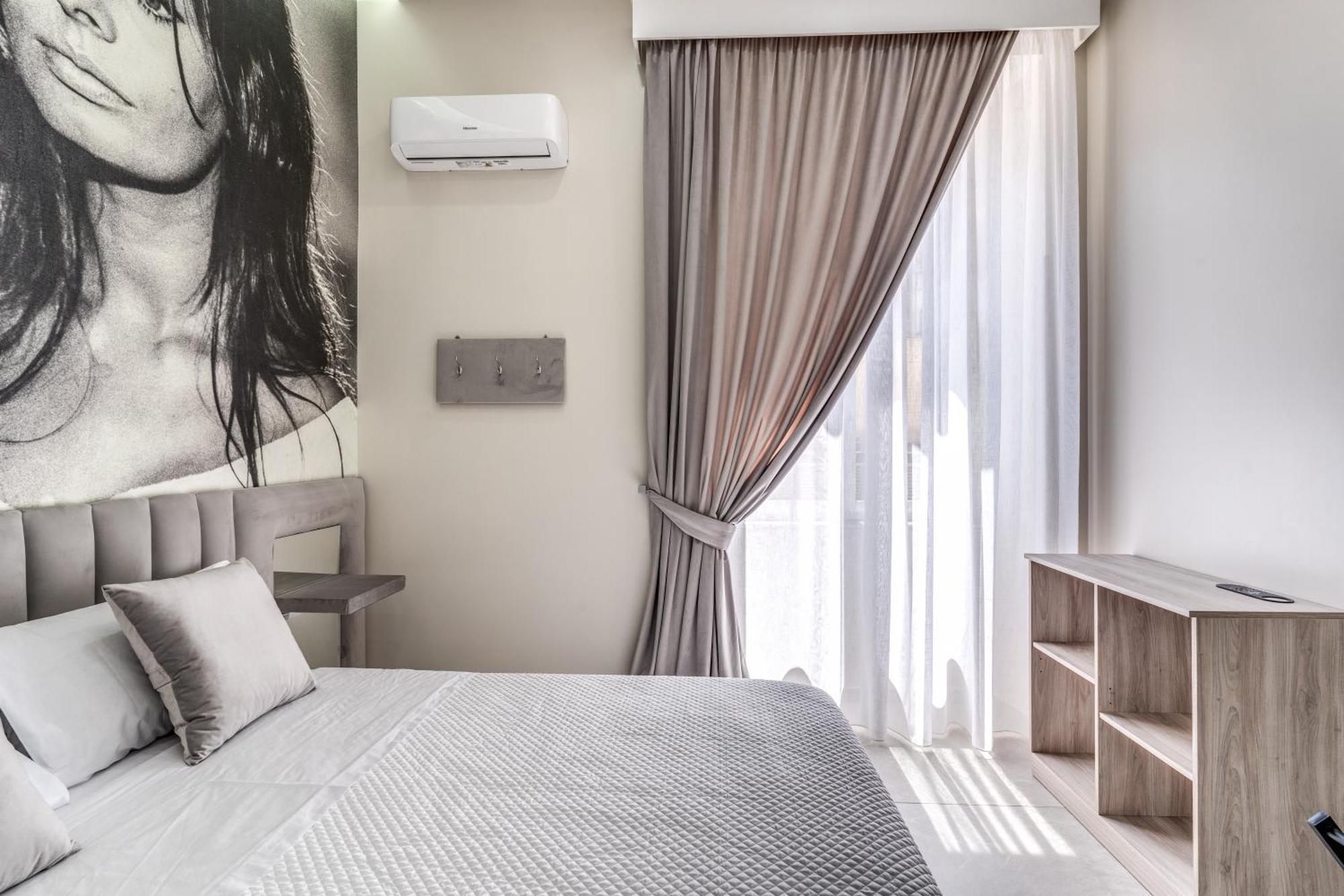 Guest house Av *