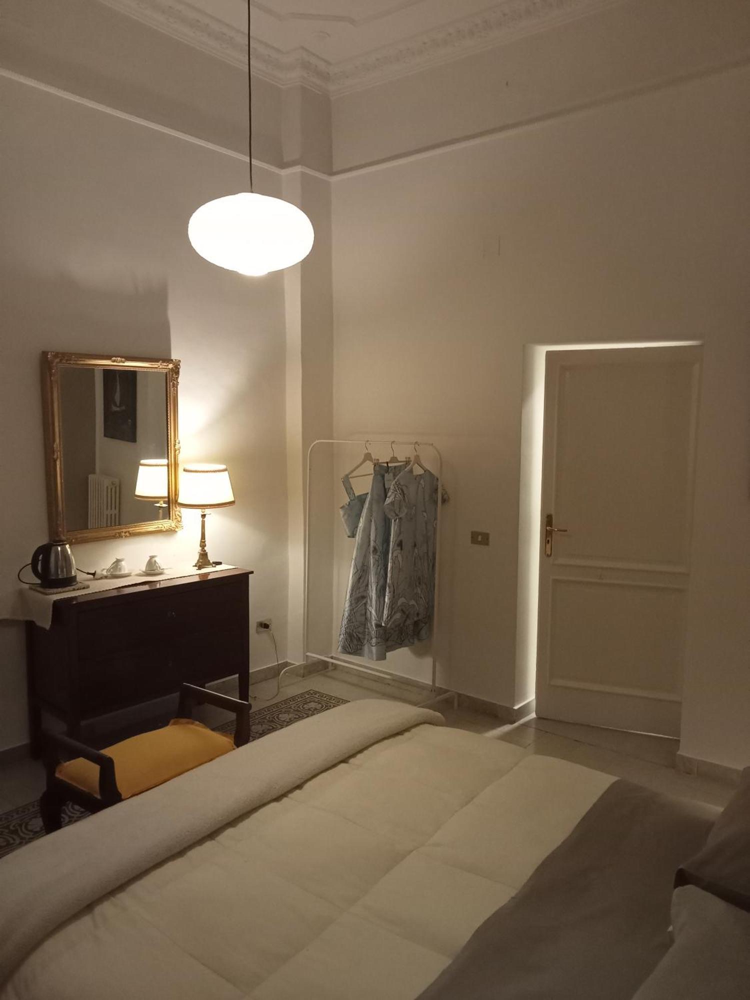 Altera Domus 5* Naples