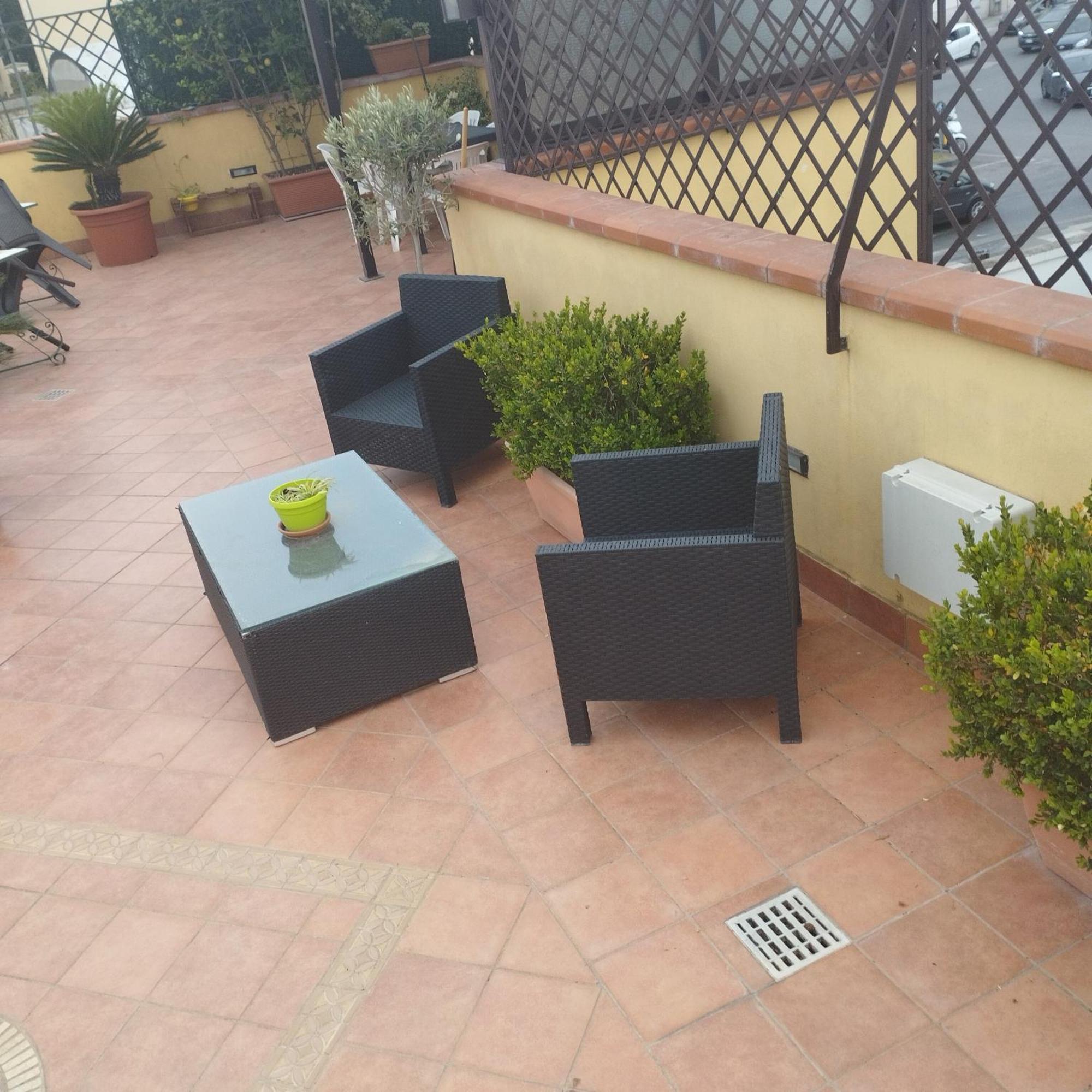 Guest house To Fly 2*