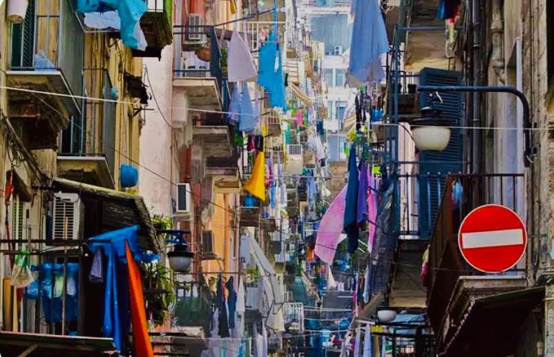 Centro Casa * Naples