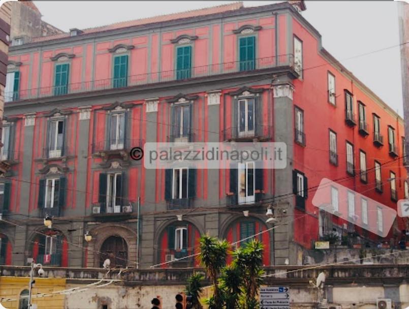 Centro Casa * Naples