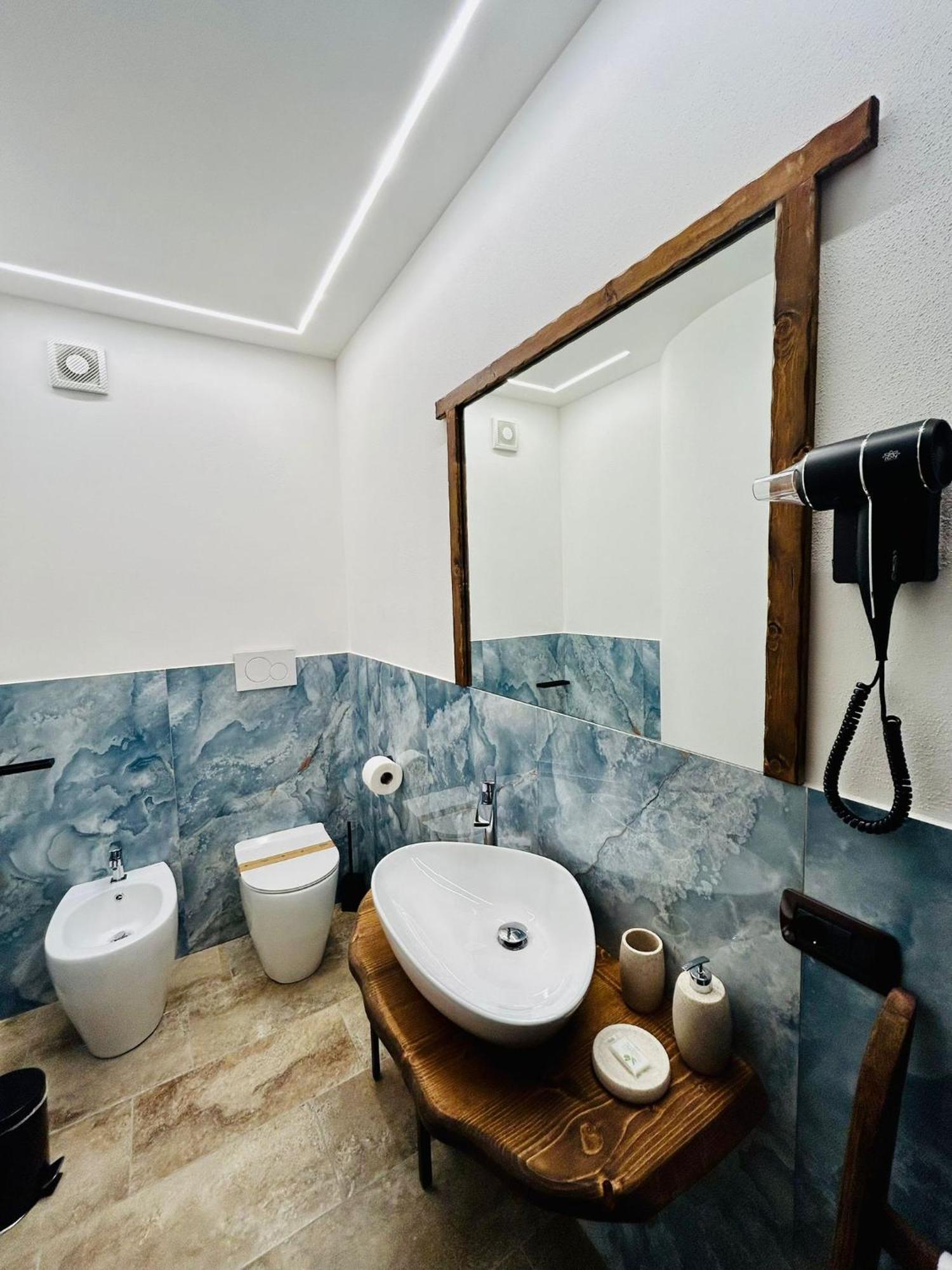 Capodimonte Guest house 2*