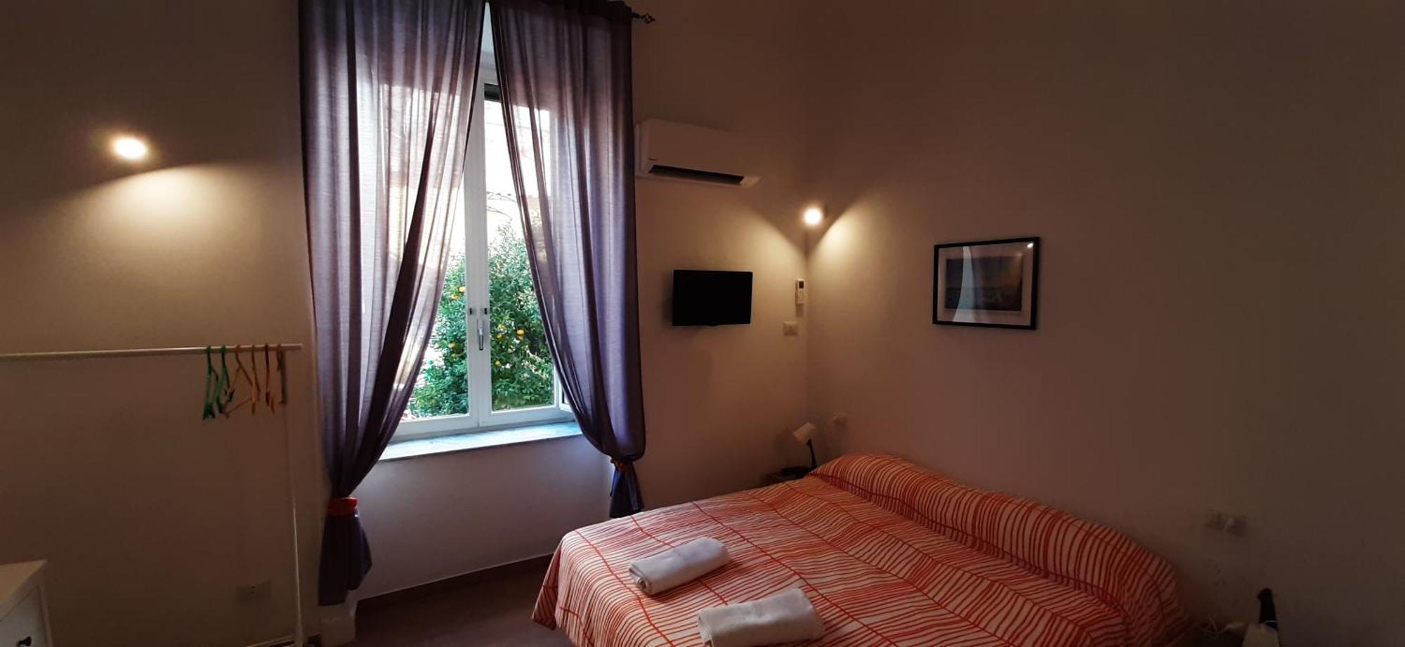 Casa Laura Oliva Mancini *