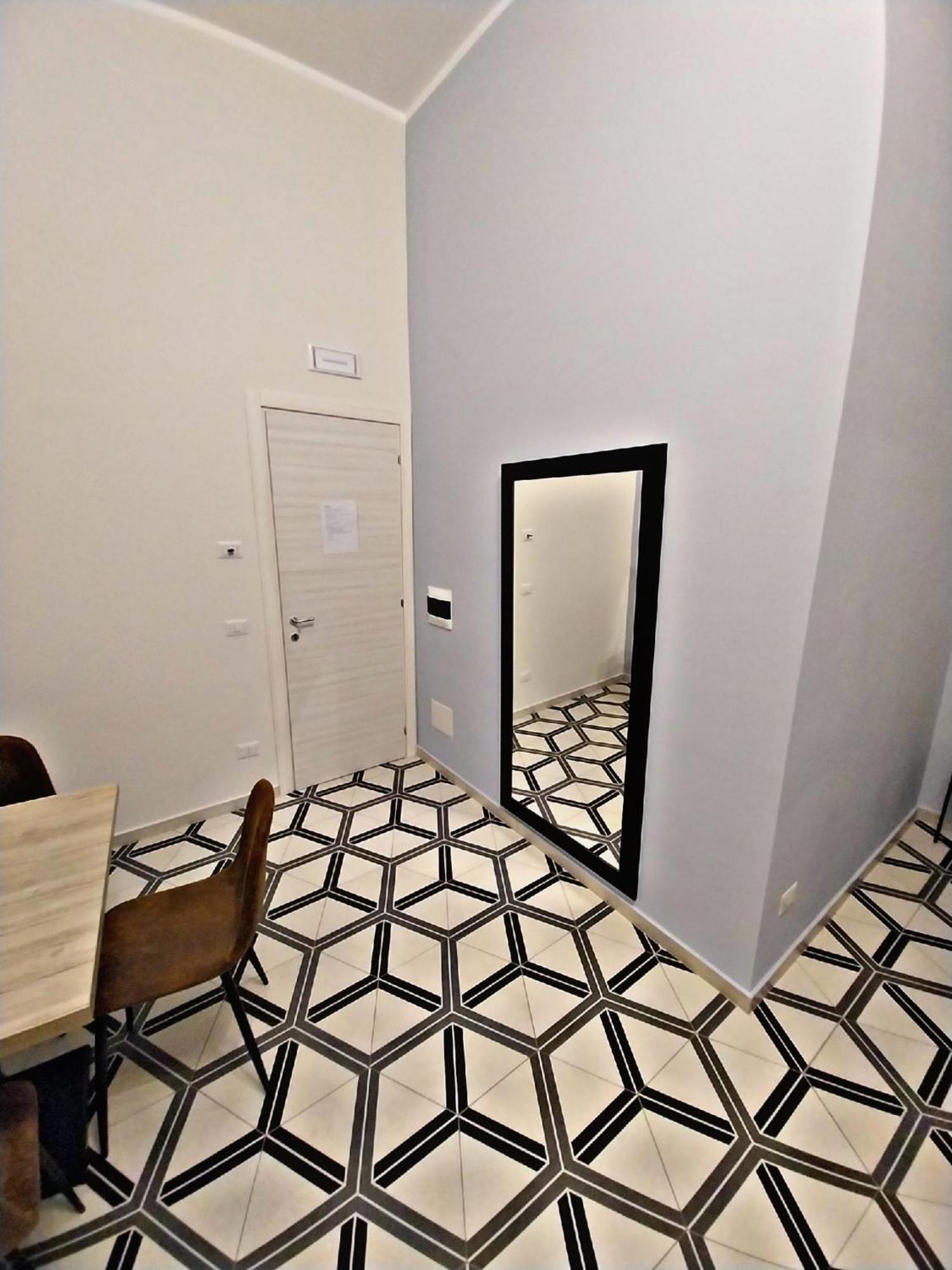Firenze24 Naples