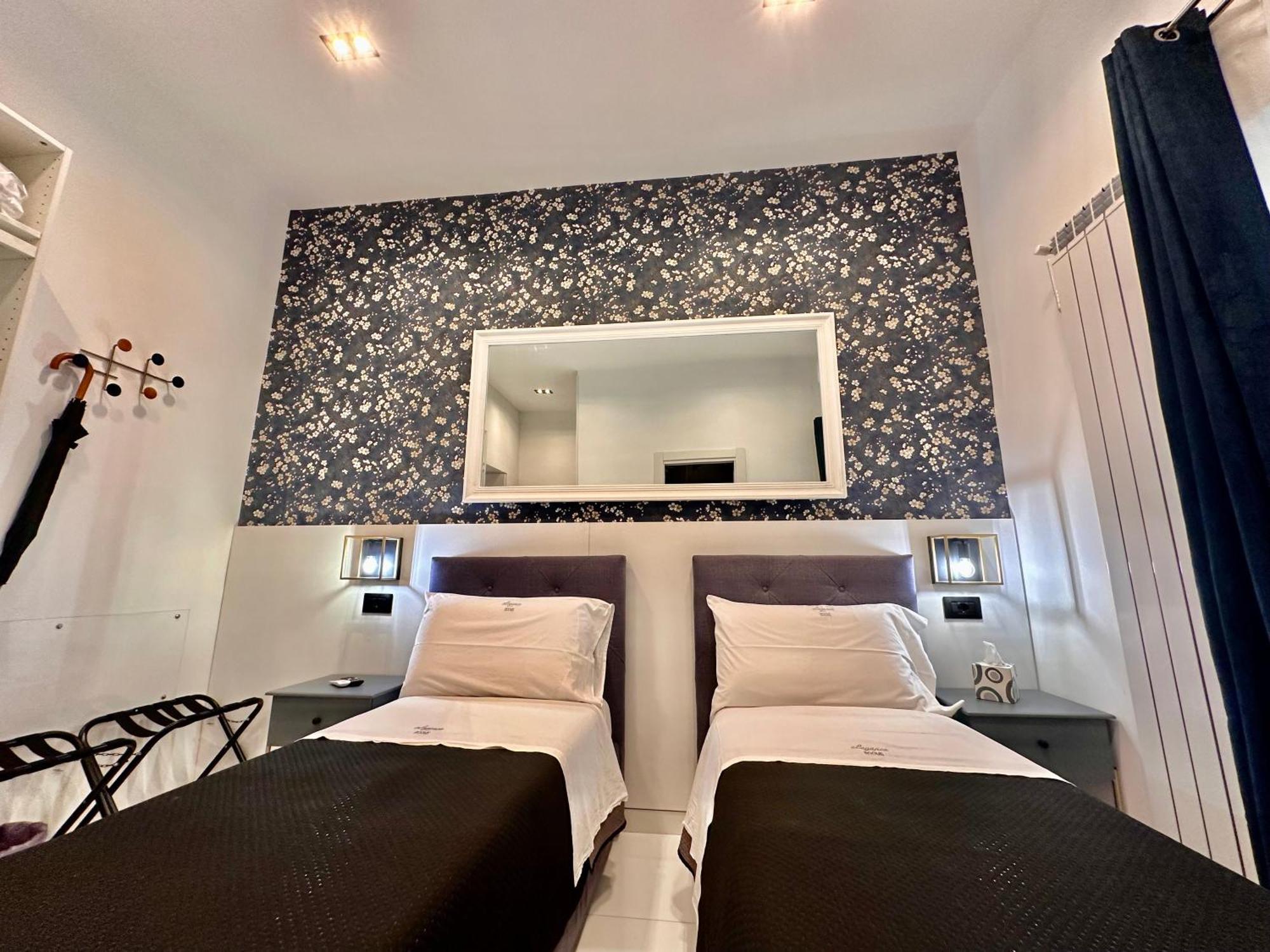 Elegance Spaccanapoli Bed & Breakfast Naples